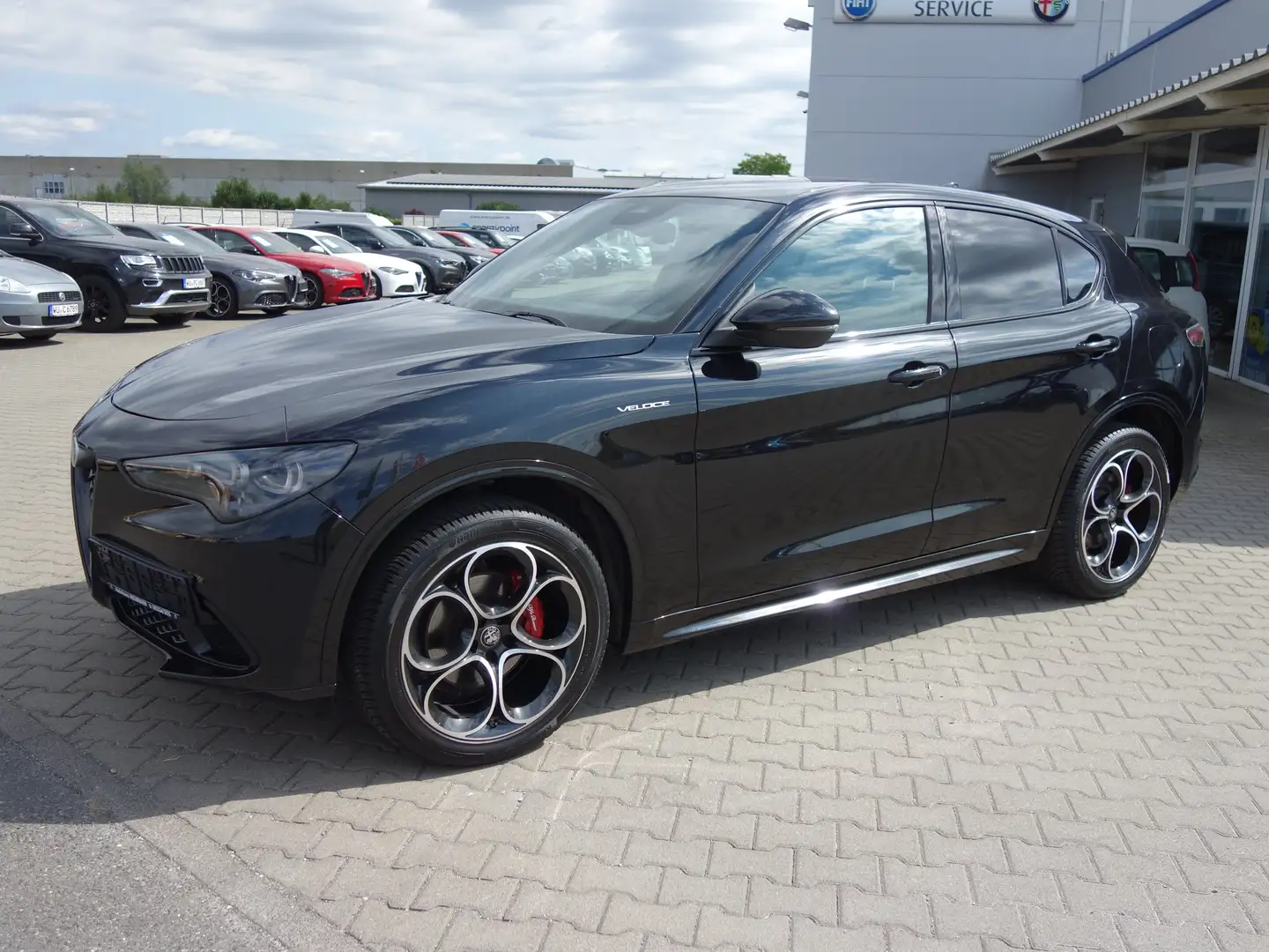 Alfa Romeo Stelvio Veloce Q4 Technologie/Premiumpaket/ACC/DAB/LED/NAV Schwarz - 1