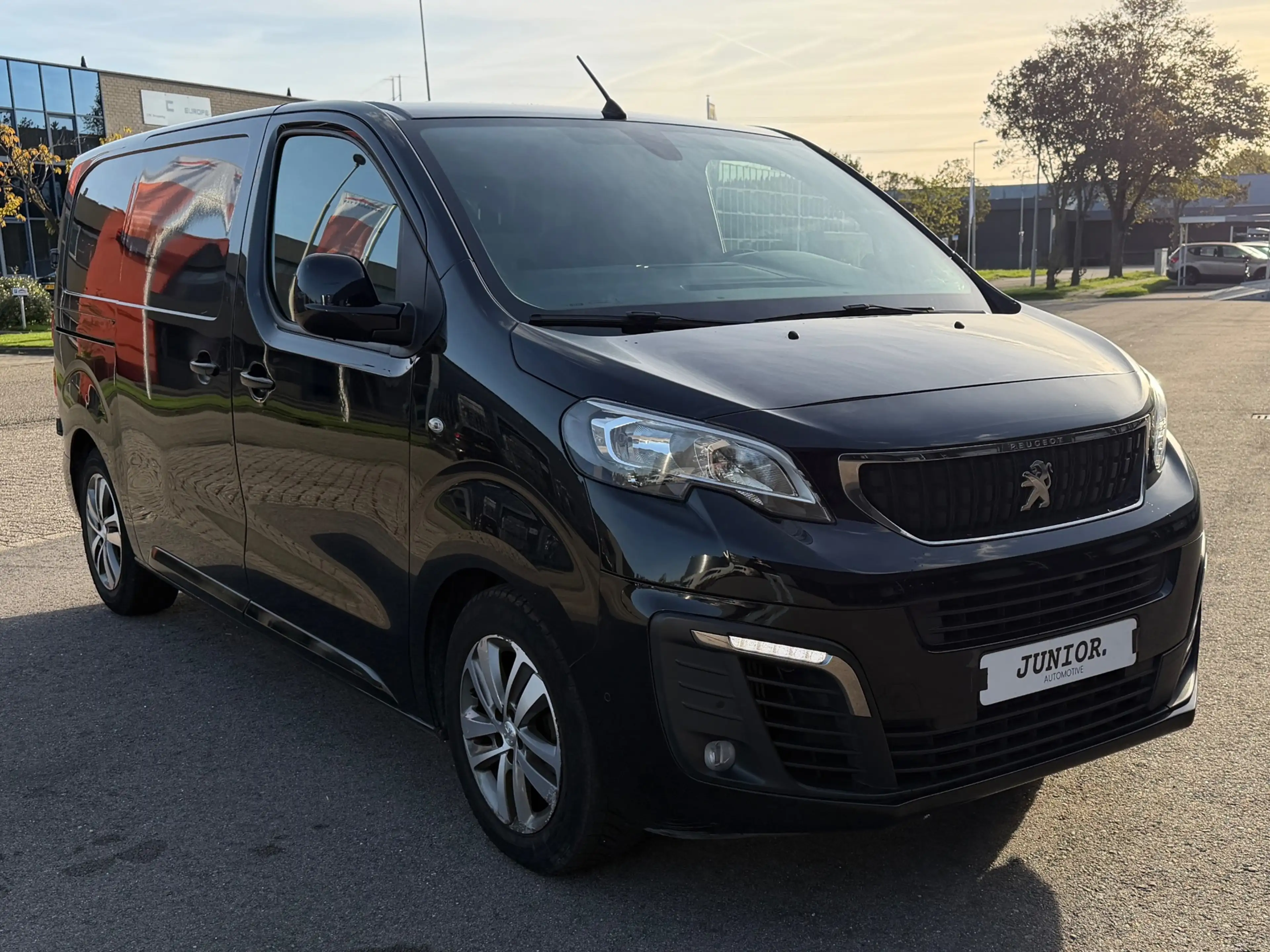 Peugeot Expert 227S 2.0 BlueHDI 150 Premium Pack DEALERONDERHOUDE — photo 8
