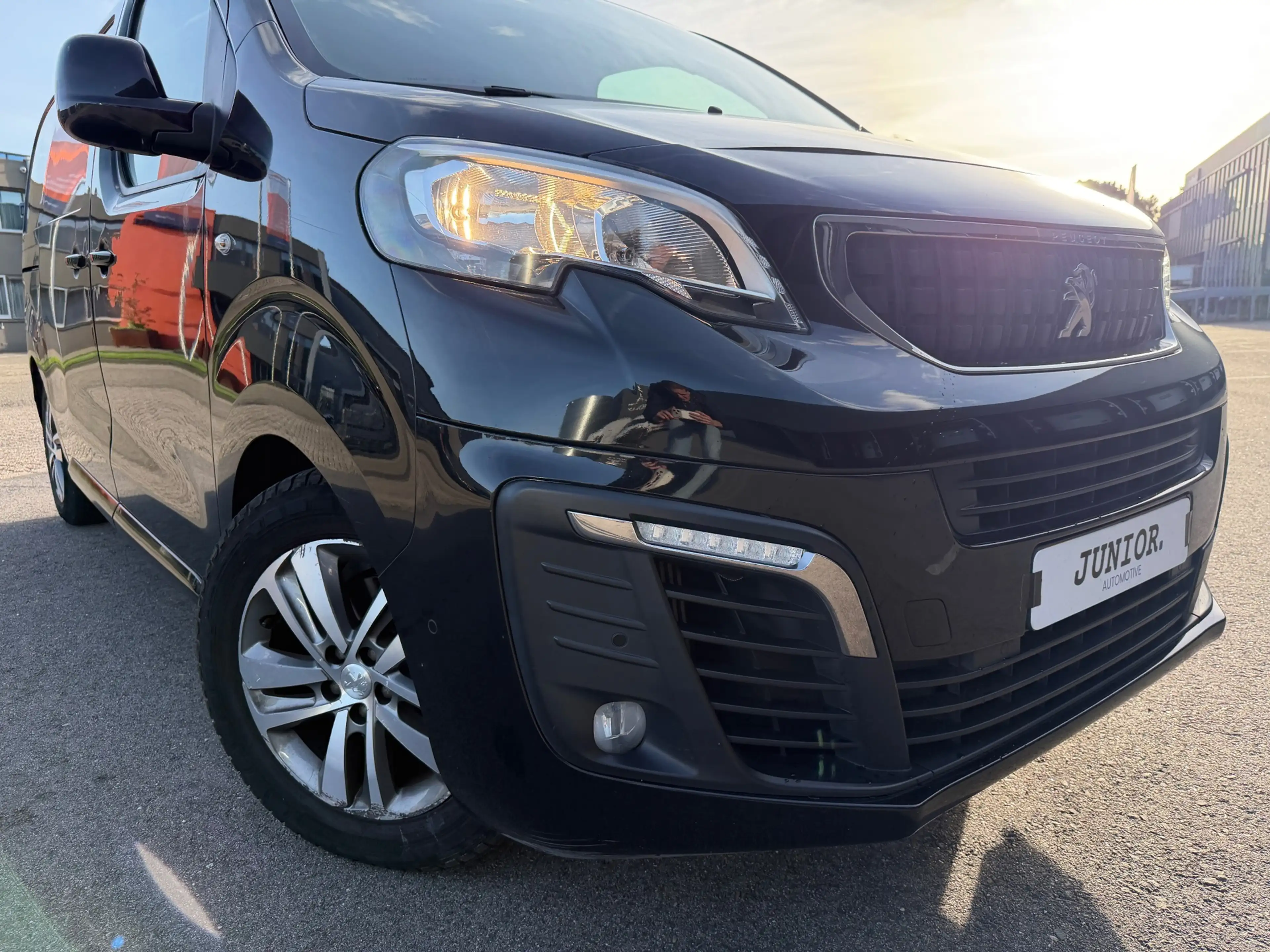 Peugeot Expert 227S 2.0 BlueHDI 150 Premium Pack DEALERONDERHOUDE — photo 13