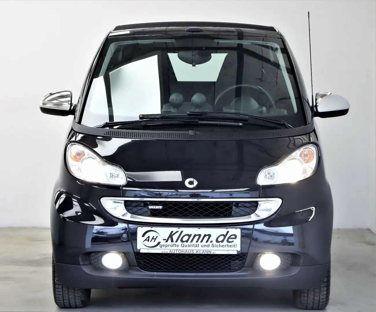 smart forTwo Fortwo 0.9 Turbo 98 PS BRABUS Cabrio 1.Hand NAVI Noir - 2