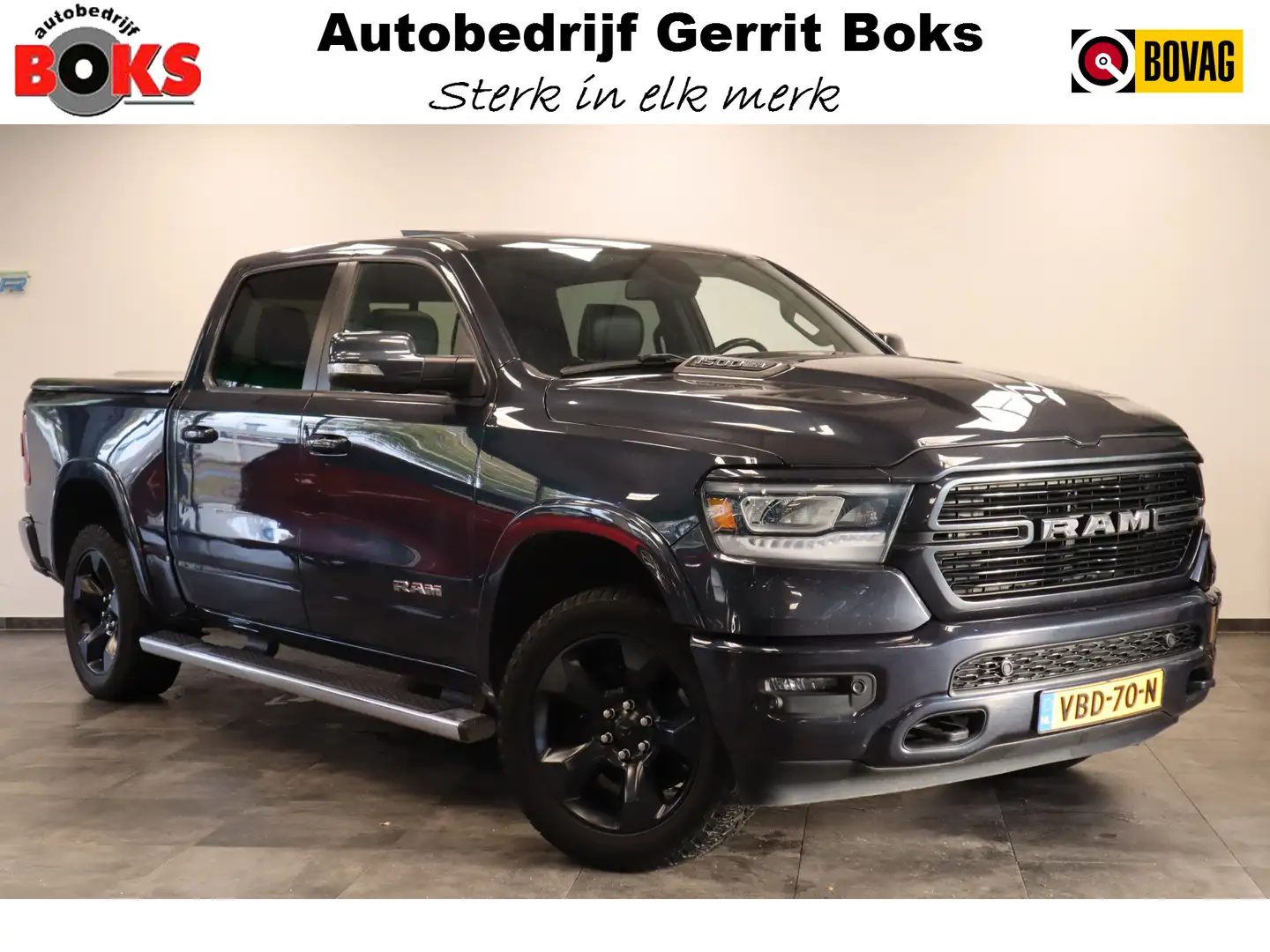 Dodge RAM 1500 5.7 V8 4x4 Crew Cab Laramie LED Cruise/Climat Šedá - 1