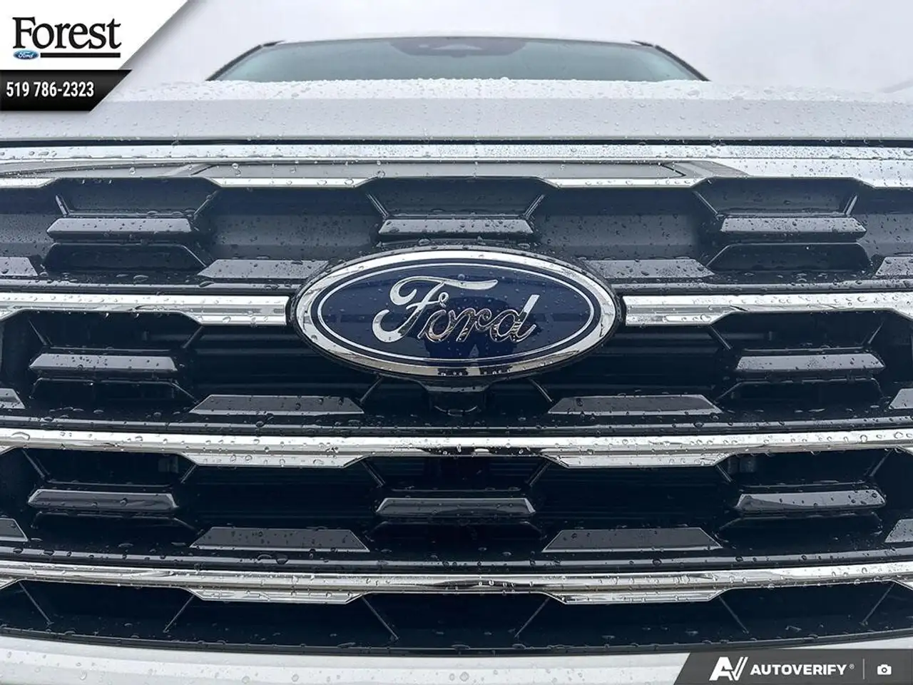 Ford Explorer снимка Ford Explorer