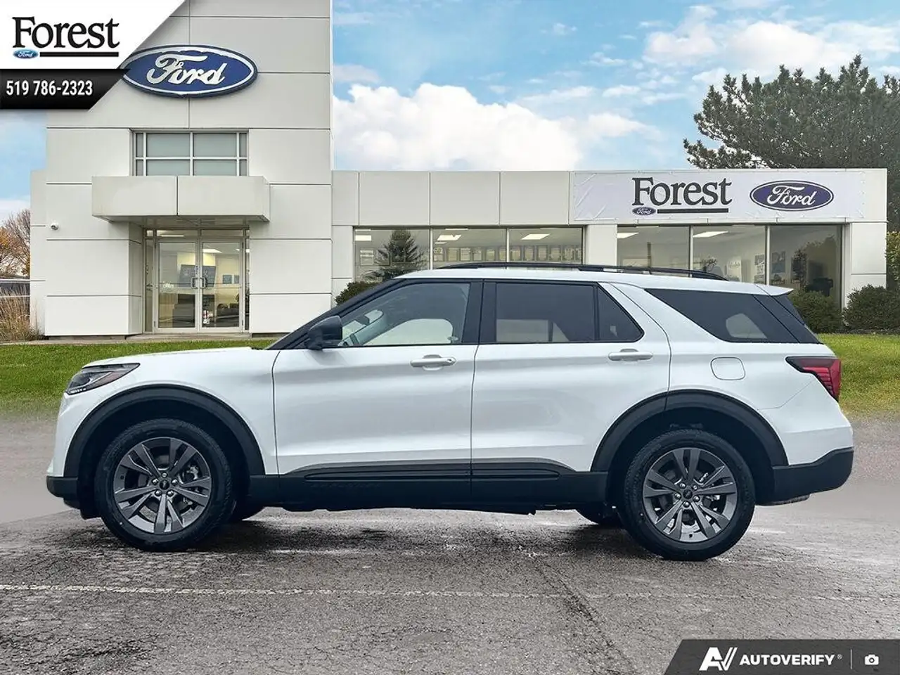 Ford Explorer снимка Ford Explorer