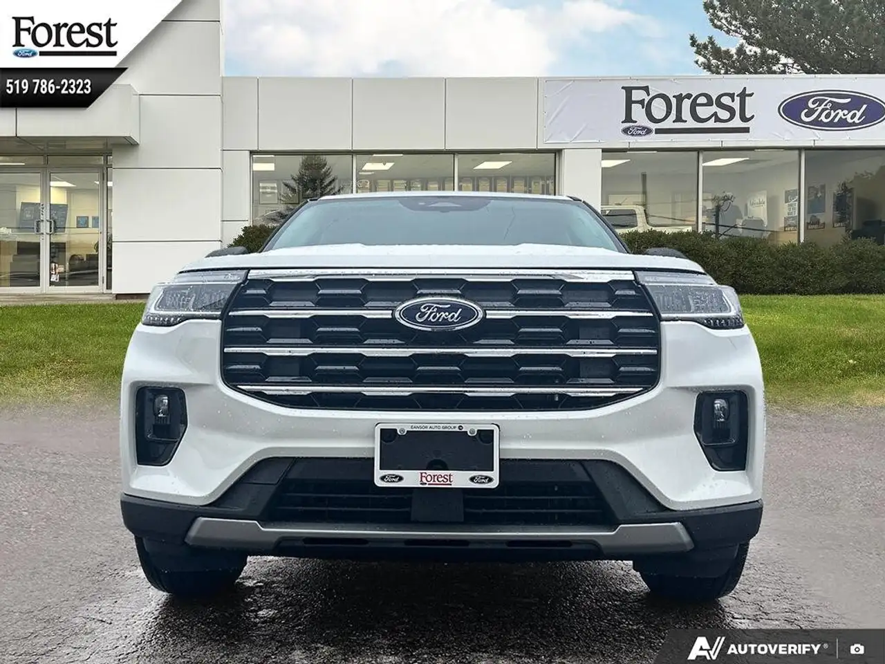 Ford Explorer снимка Ford Explorer