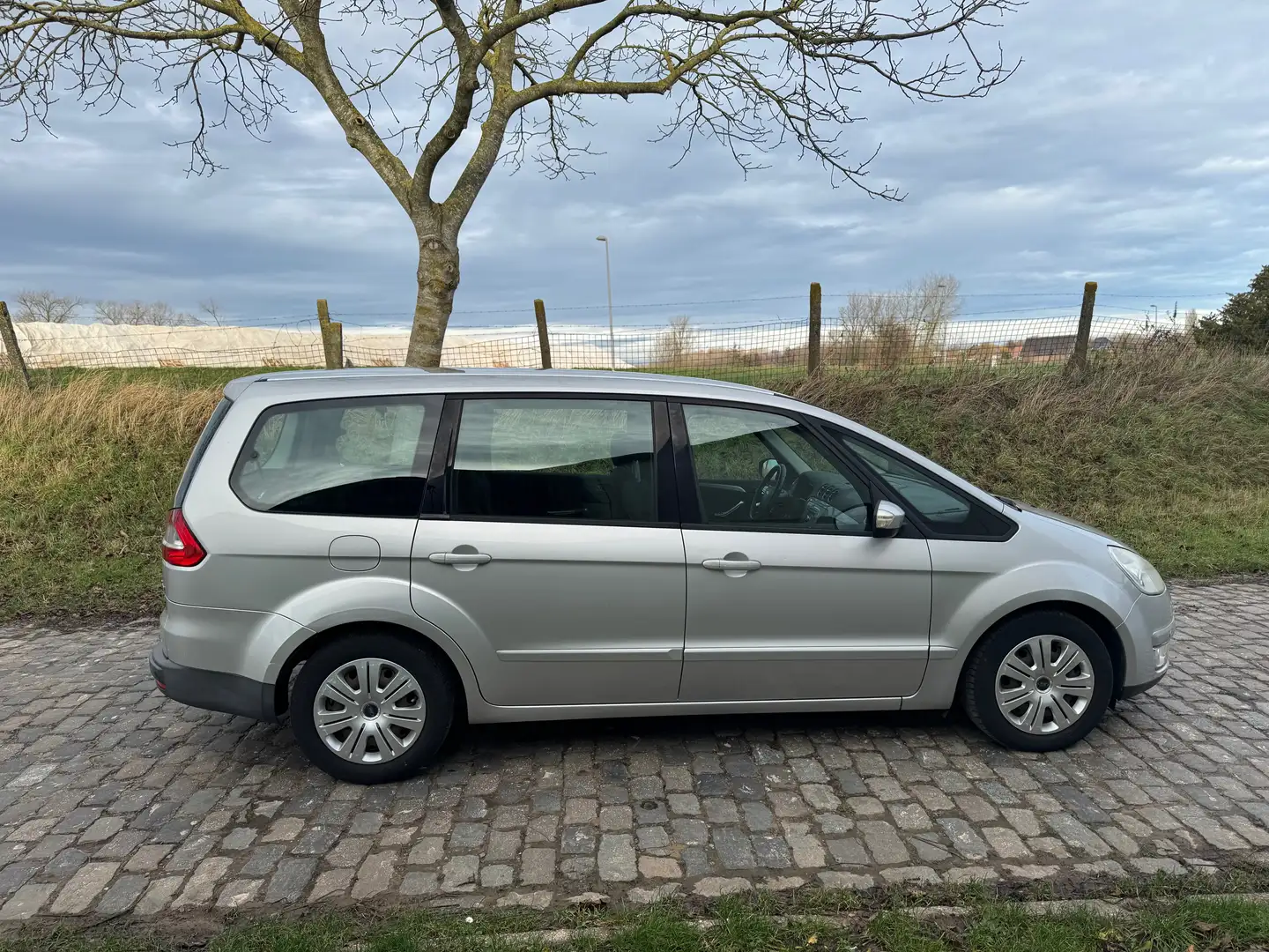 Ford Galaxy Galaxy 1.8 TDCi Trend (Fleet) Argent - 2