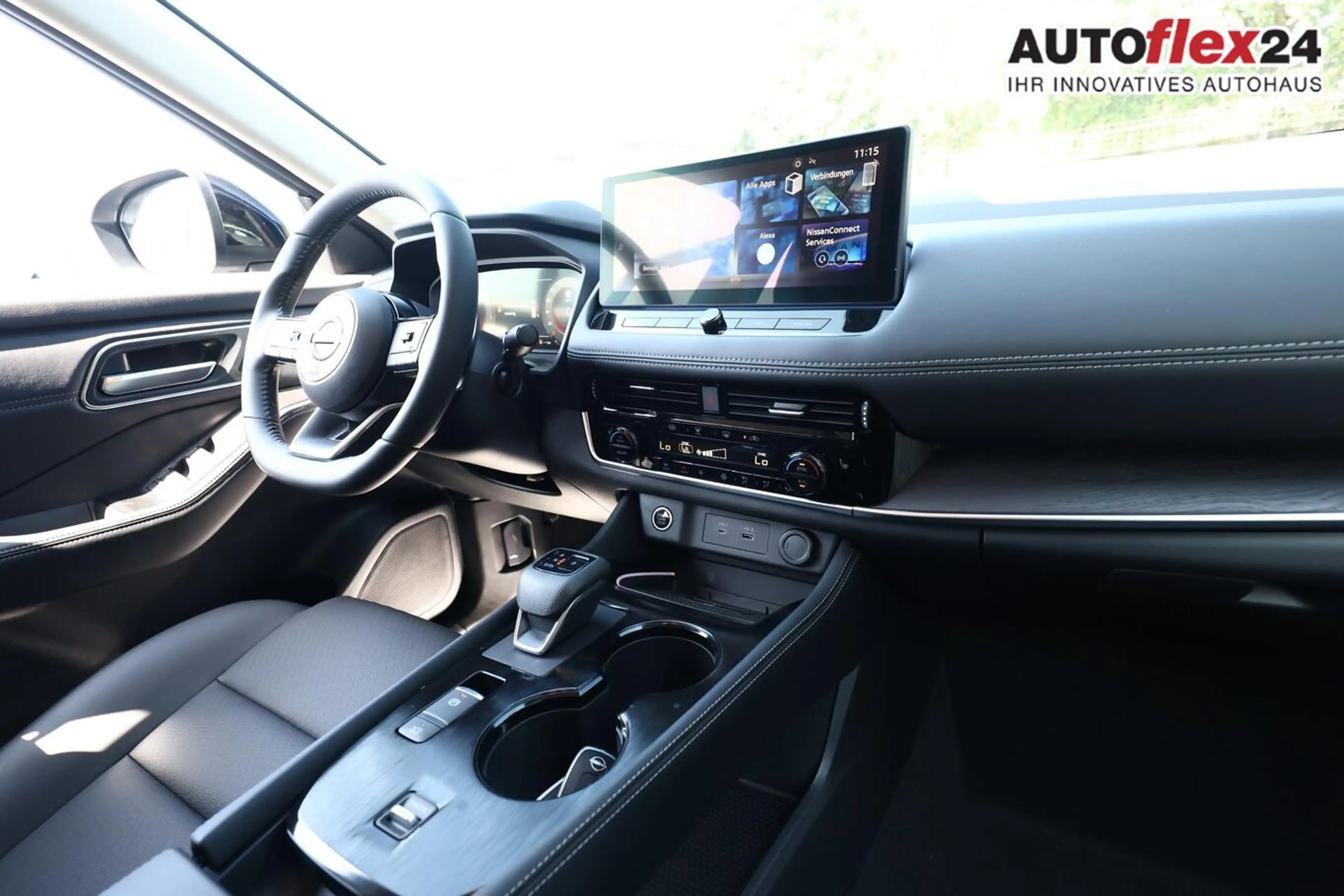 Nissan X-Trail Tekna Pano 4xSHZ HUD PrivG LED 360° Nav 120 kW ... — photo 8