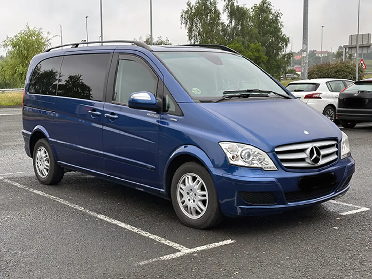 Mercedes-Benz Viano 3.0CDI Fun Compacto Aut. Bleu - 1