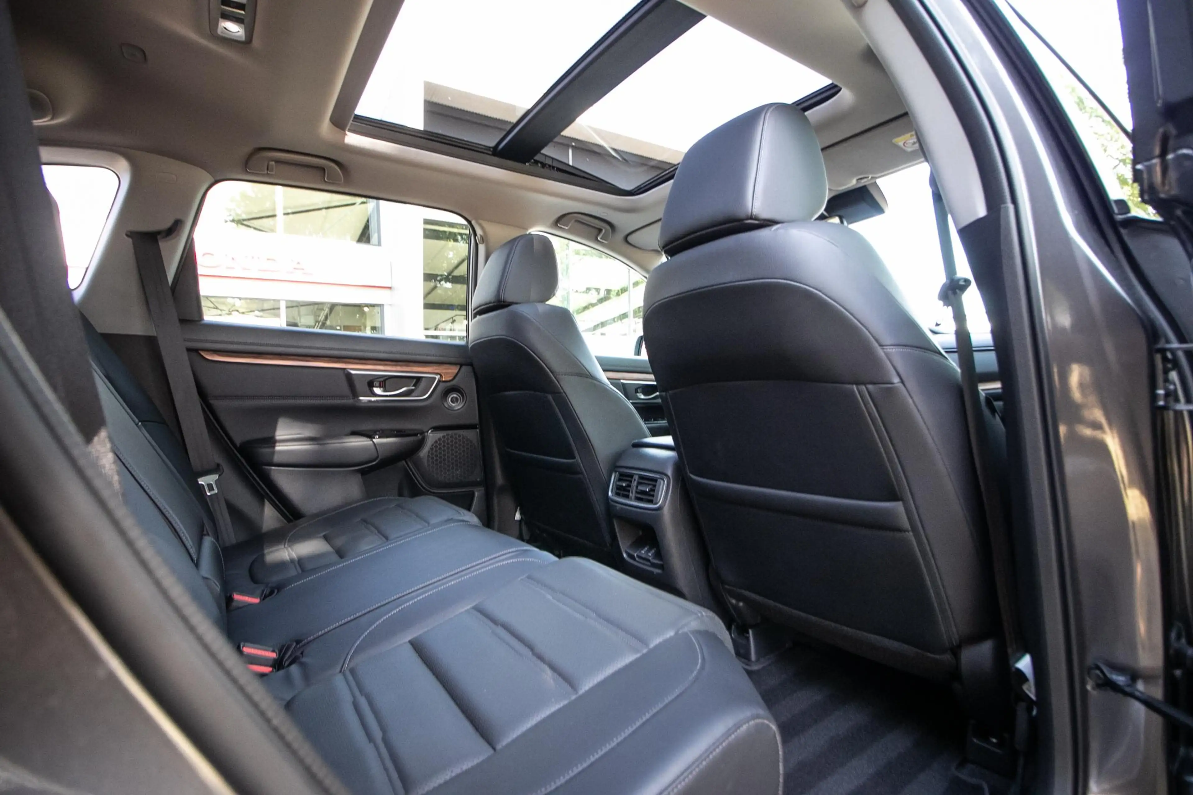 Honda CR-V 1.5 AWD Executive - Afneembare trekhaak | Panorama — photo 9
