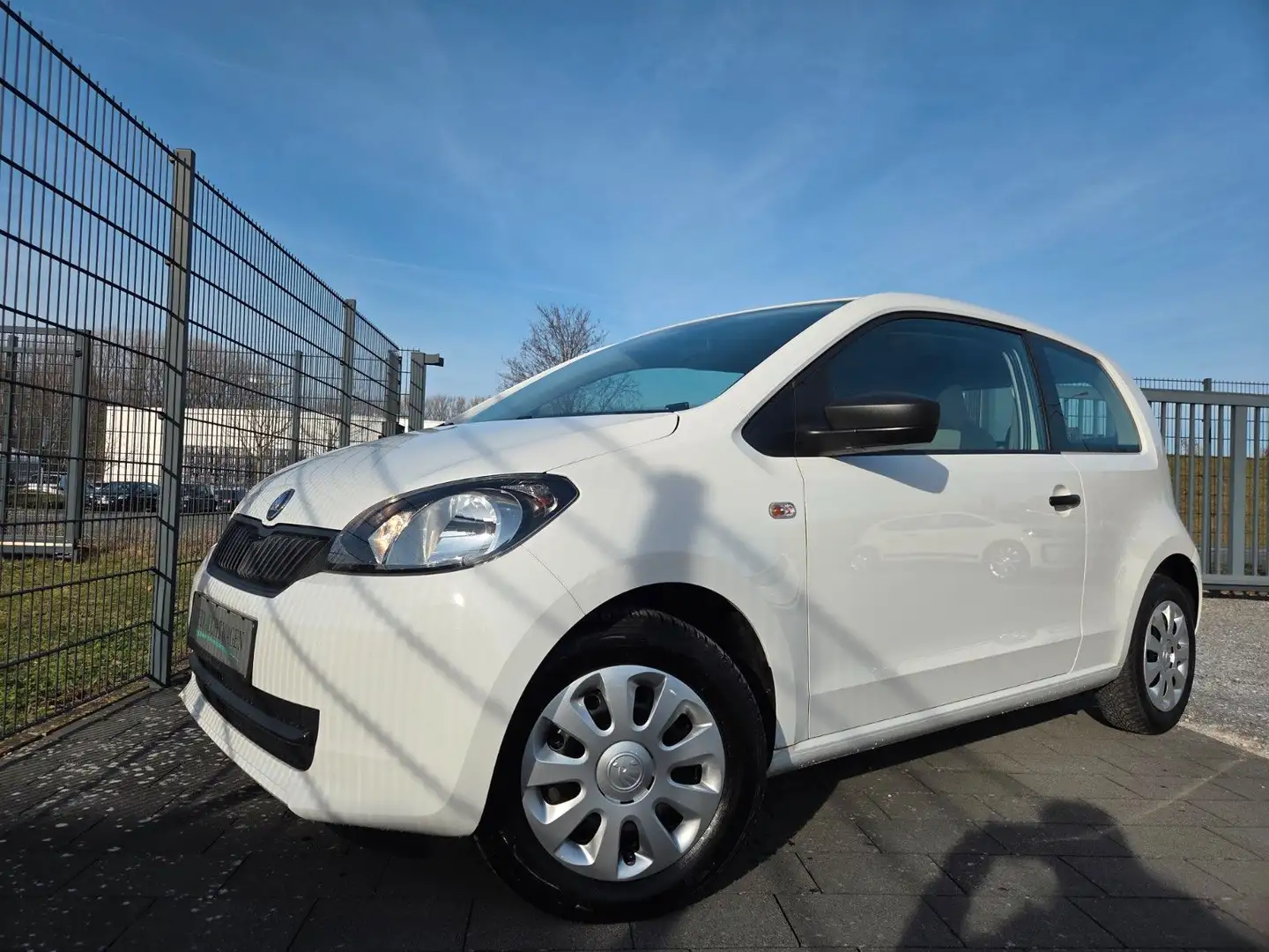 Skoda Citigo Active Bluetooth/Navi/Ganzjahresreifen Weiß - 2