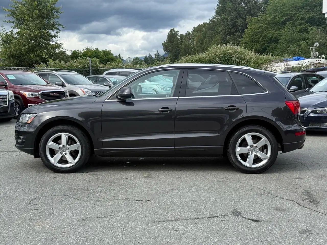 Audi Q5 снимка Audi Q5