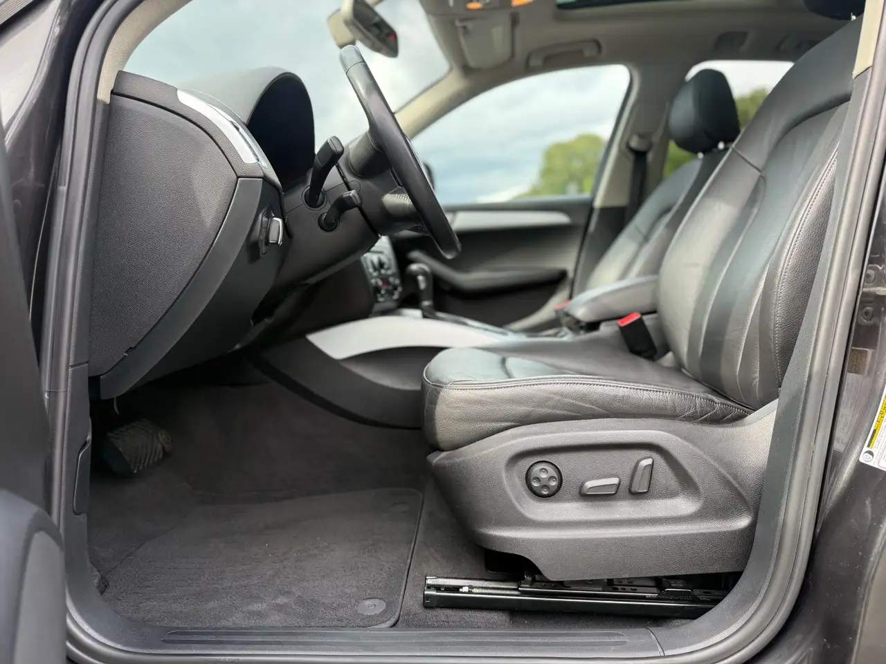 Audi Q5 снимка Audi Q5