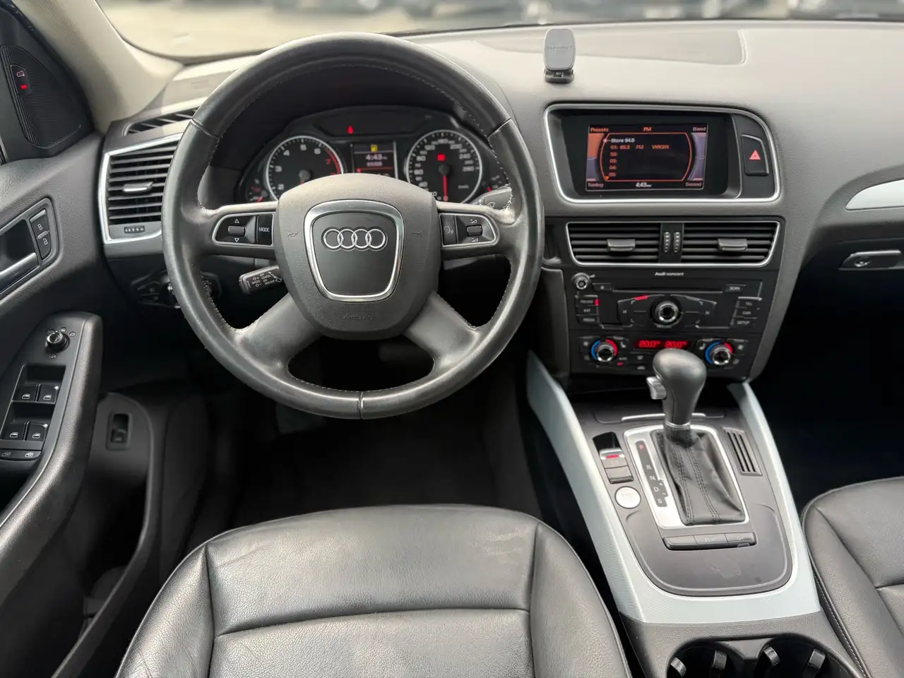 Audi Q5 снимка Audi Q5