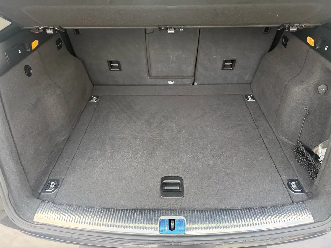 Audi Q5 снимка Audi Q5