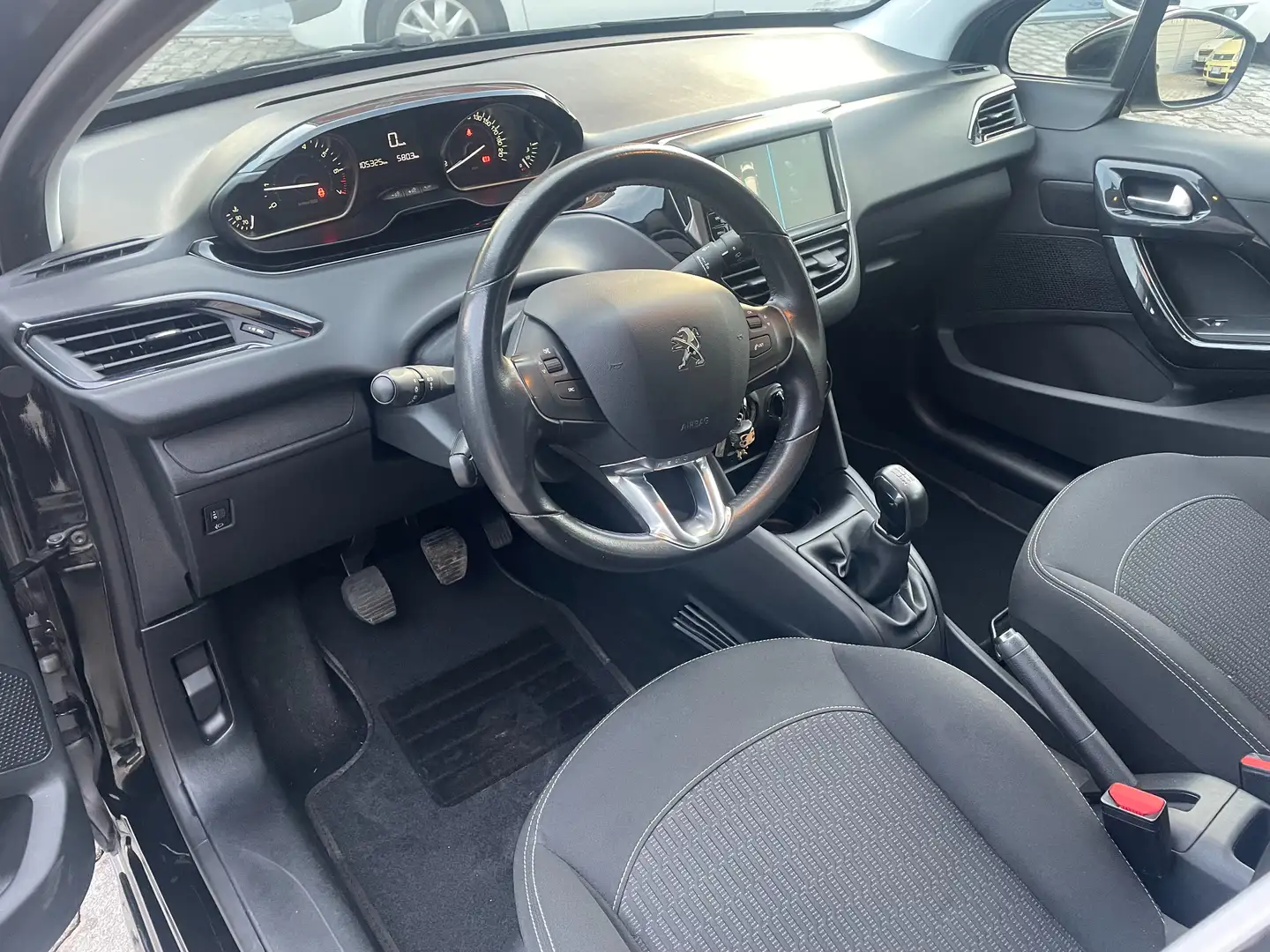 Peugeot 208 208 5p 1.2 puretech Allure 82cv CINGHIA NUOVA!!! Schwarz - 2