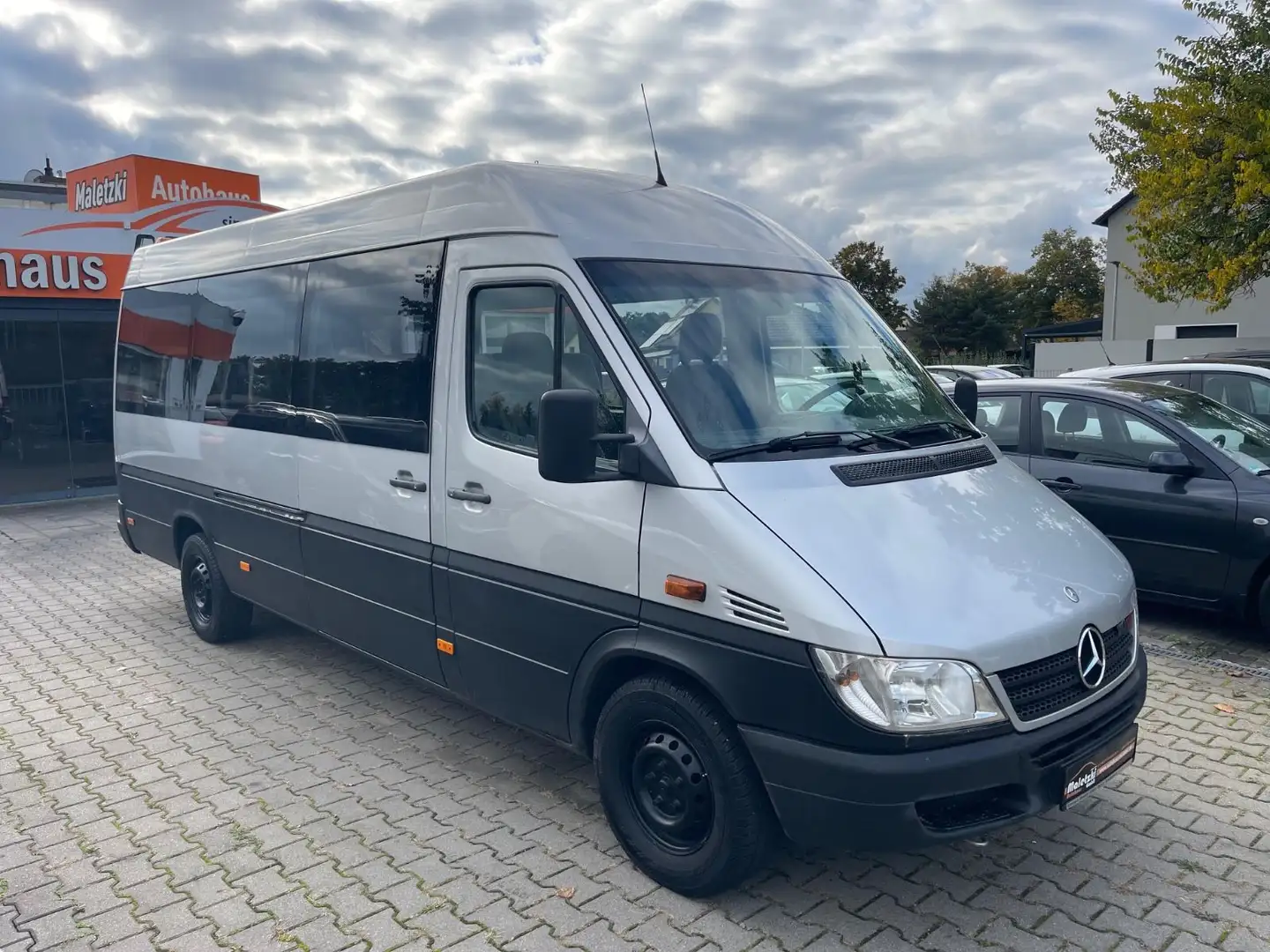 Mercedes-Benz Sprinter 313 CDI  L3H2 Kombi*14.Sitze*Klima*AHK* Argent - 2