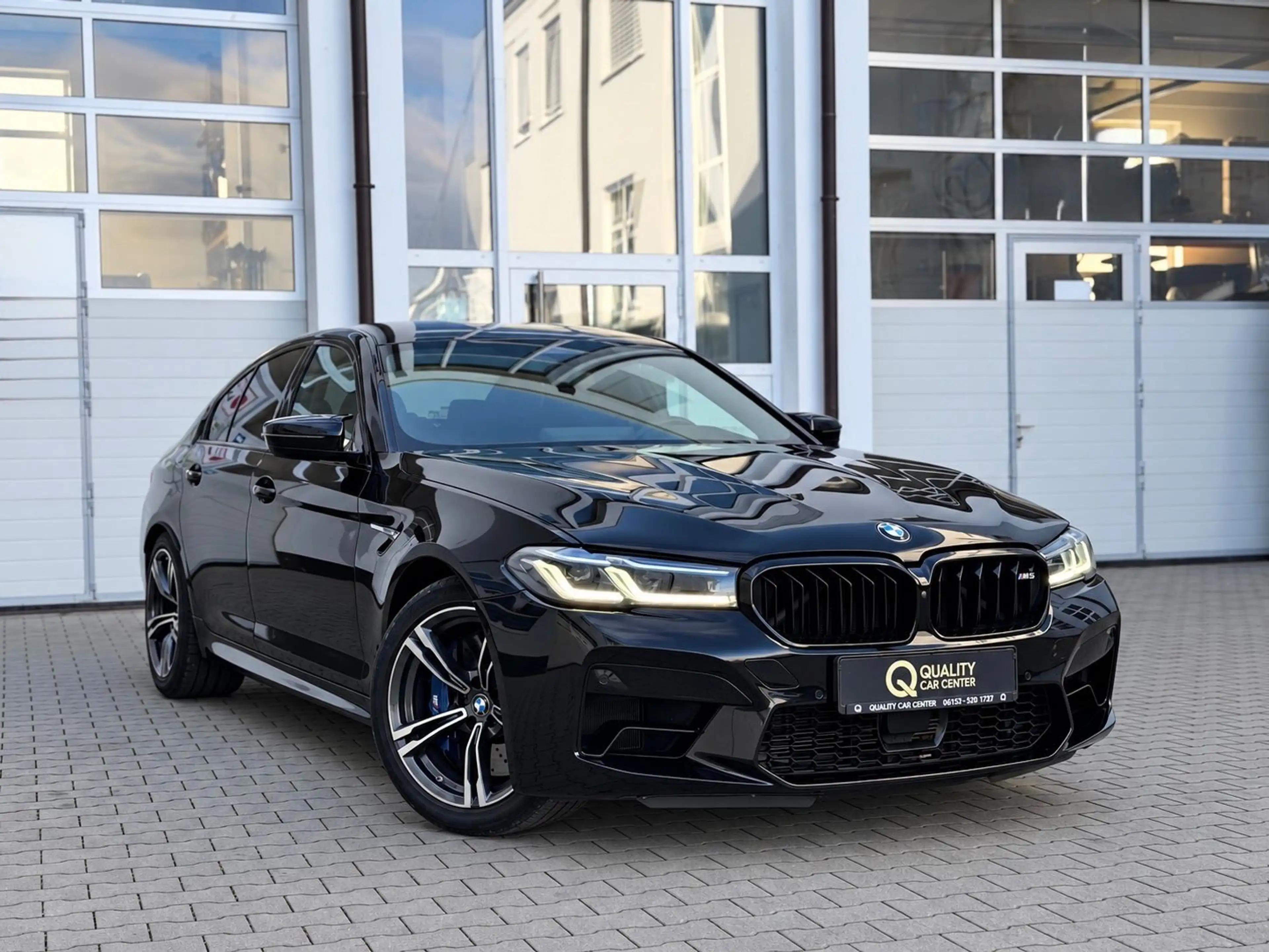 BMW M5 Limousine *360°*ACC*HEADUP*BOWERS & WILKINS*