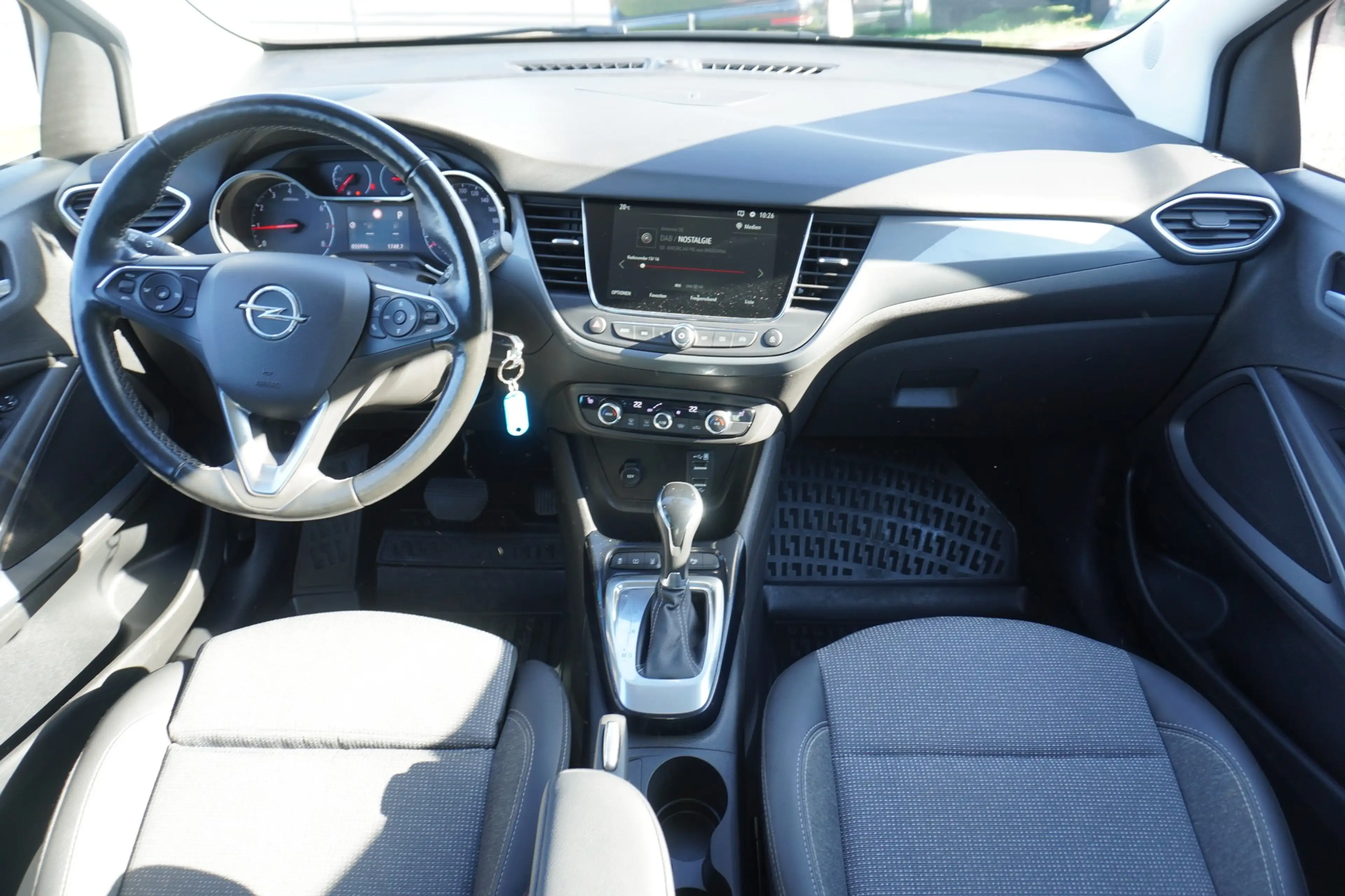 Opel Crossland 1.2 Business Elegance LED Kamera AHK — photo 9