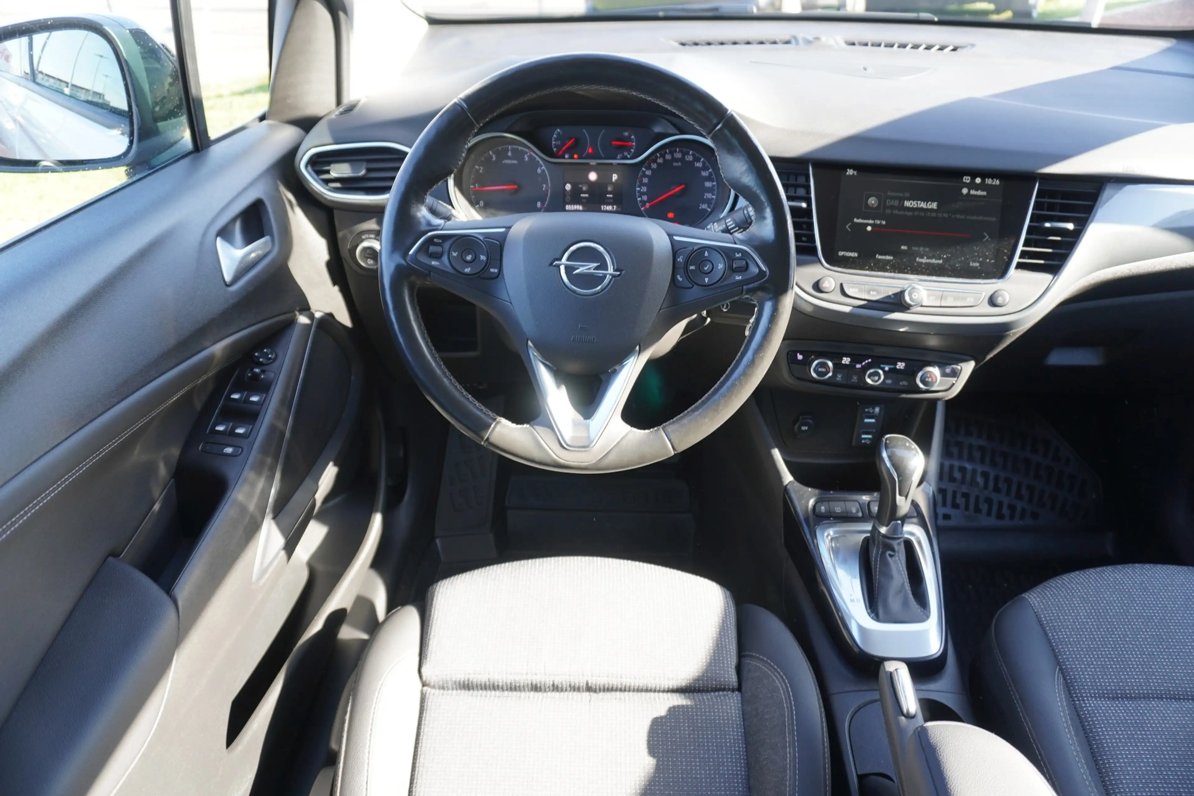 Opel Crossland 1.2 Business Elegance LED Kamera AHK — photo 10