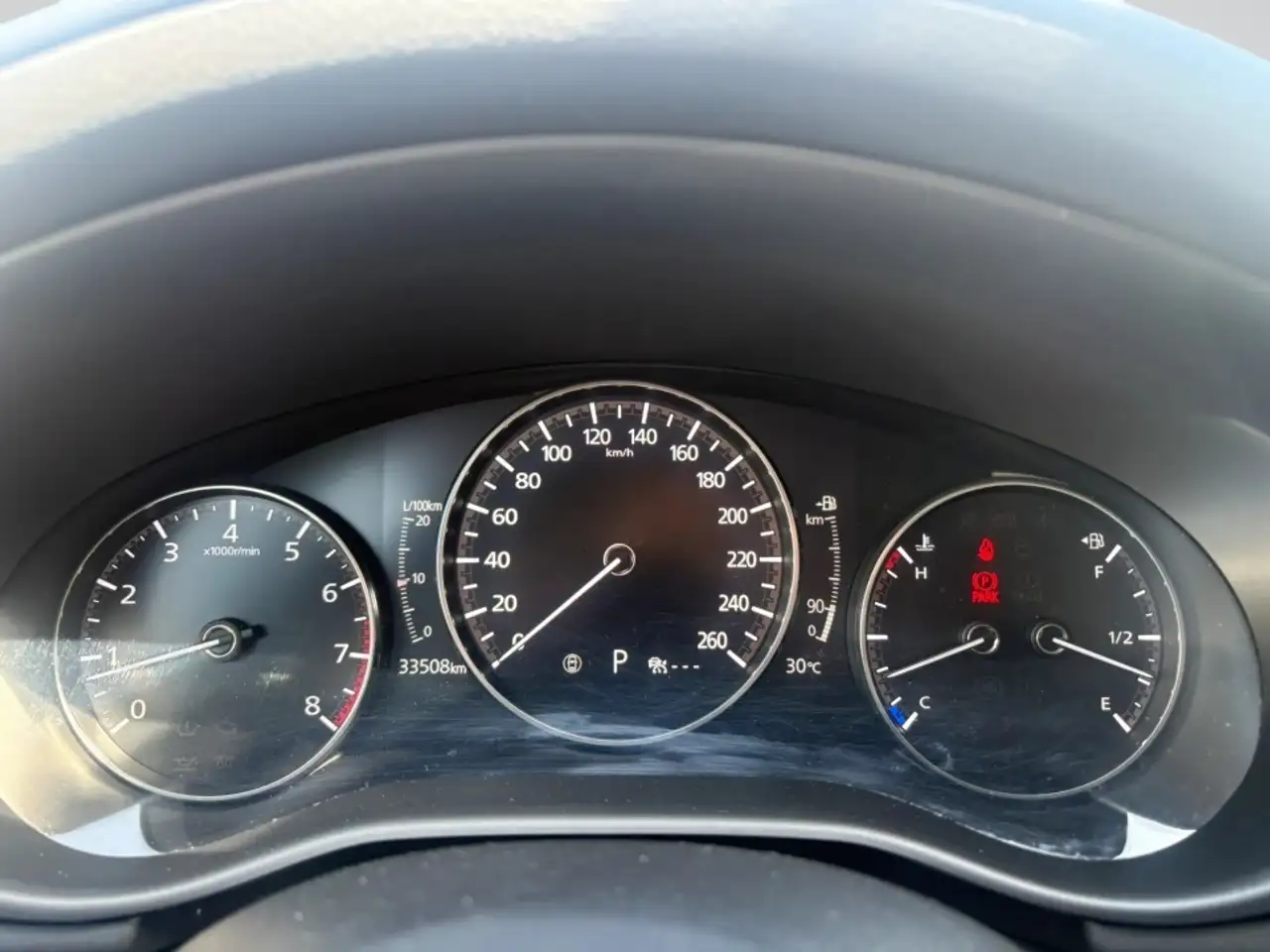 Mazda 3 снимка Mazda 3