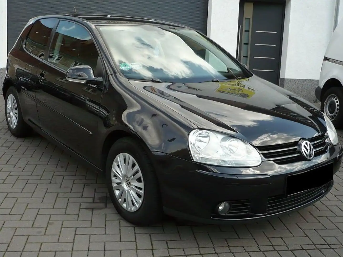 Volkswagen Golf Golf V 1.6 United Climatronik Sitzheizung Tempomat Schwarz - 1