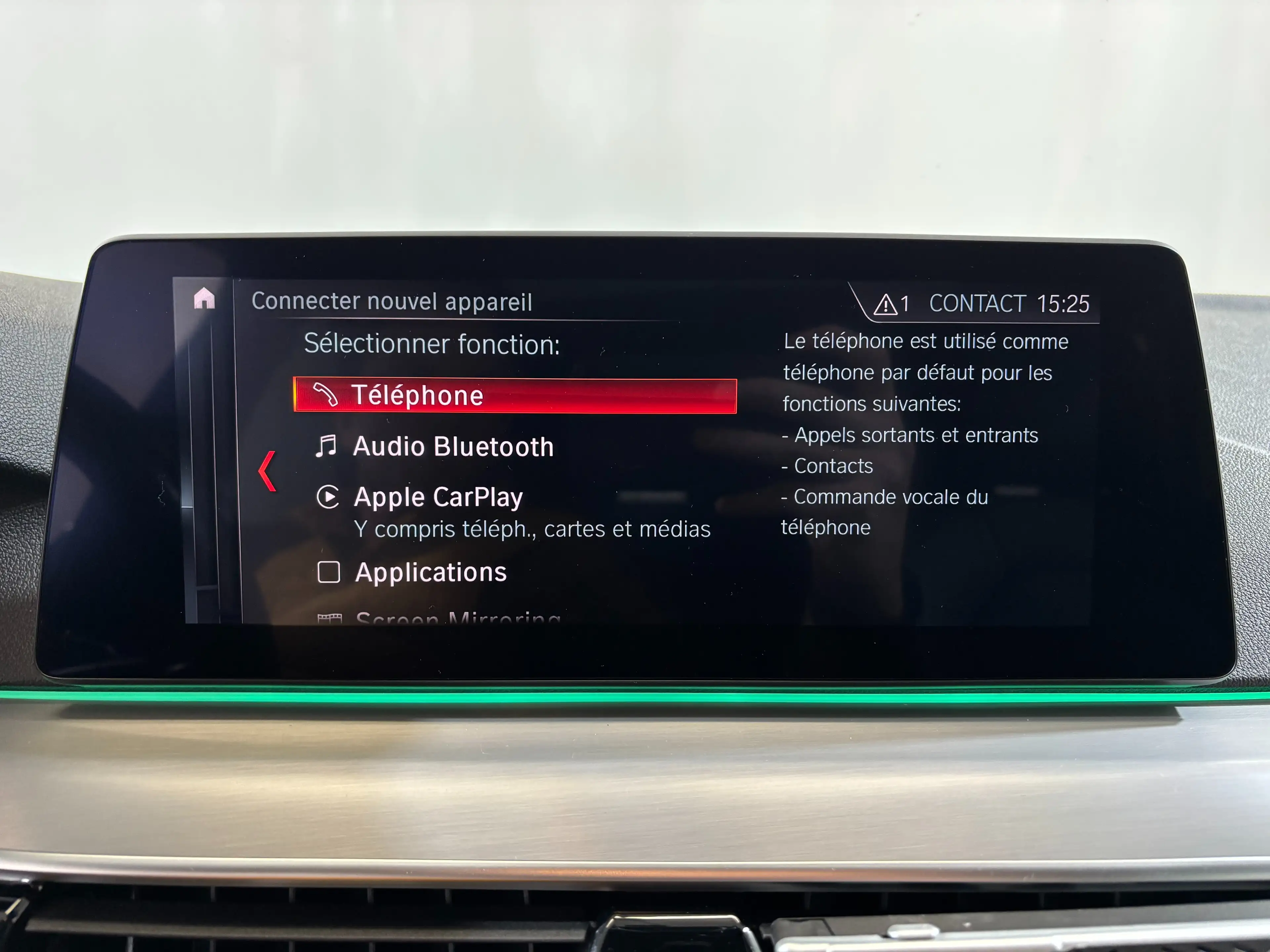 BMW 518 dA Touring * LED * Carplay * Pano * Pack M — photo 15