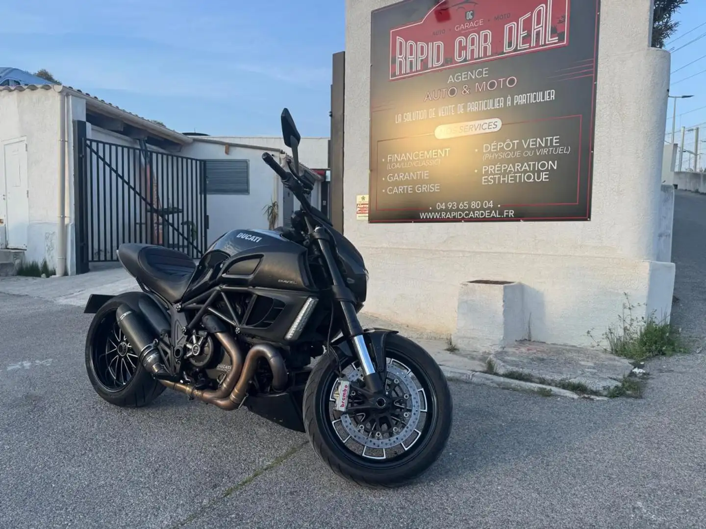 Ducati Diavel DIAVEL 1200 Negru - 1