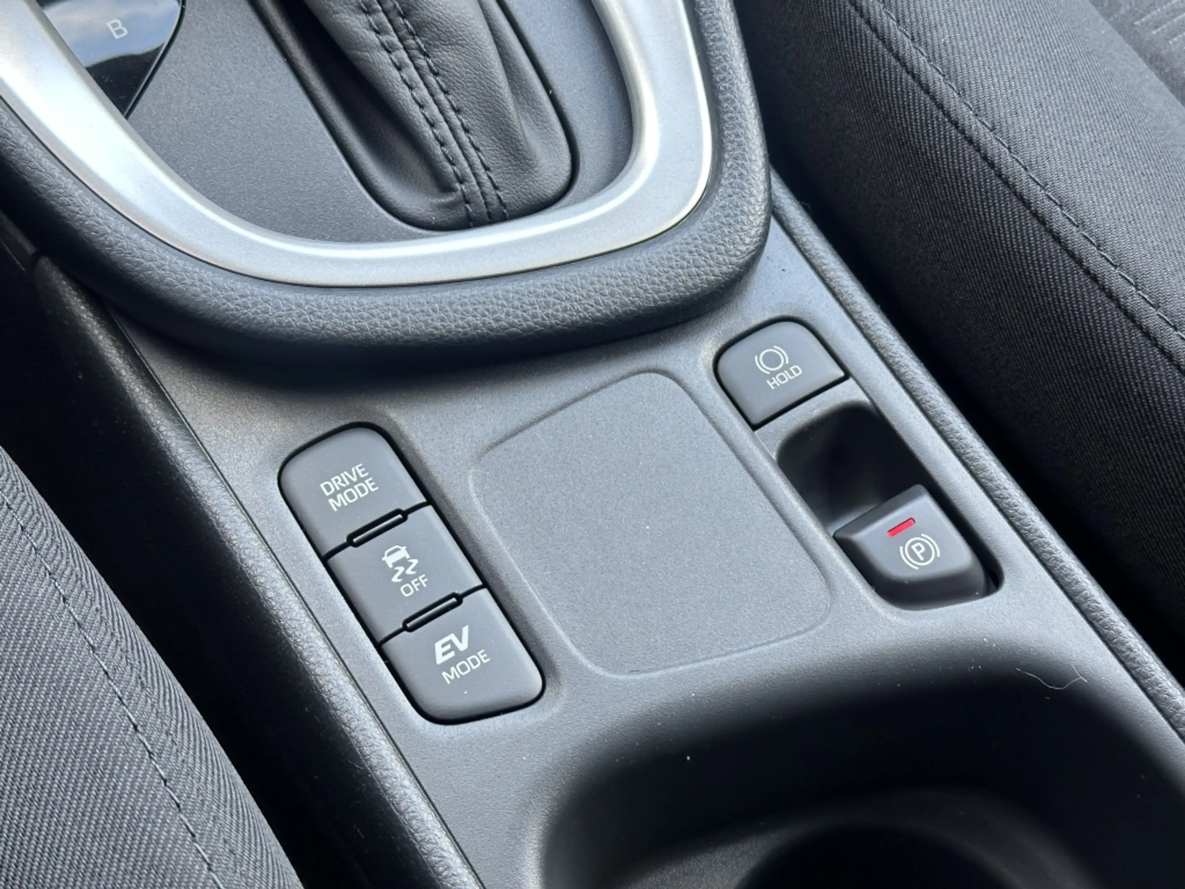 Mazda 2 Hybrid 1.5 Prime-line / Nieuw model — photo 23