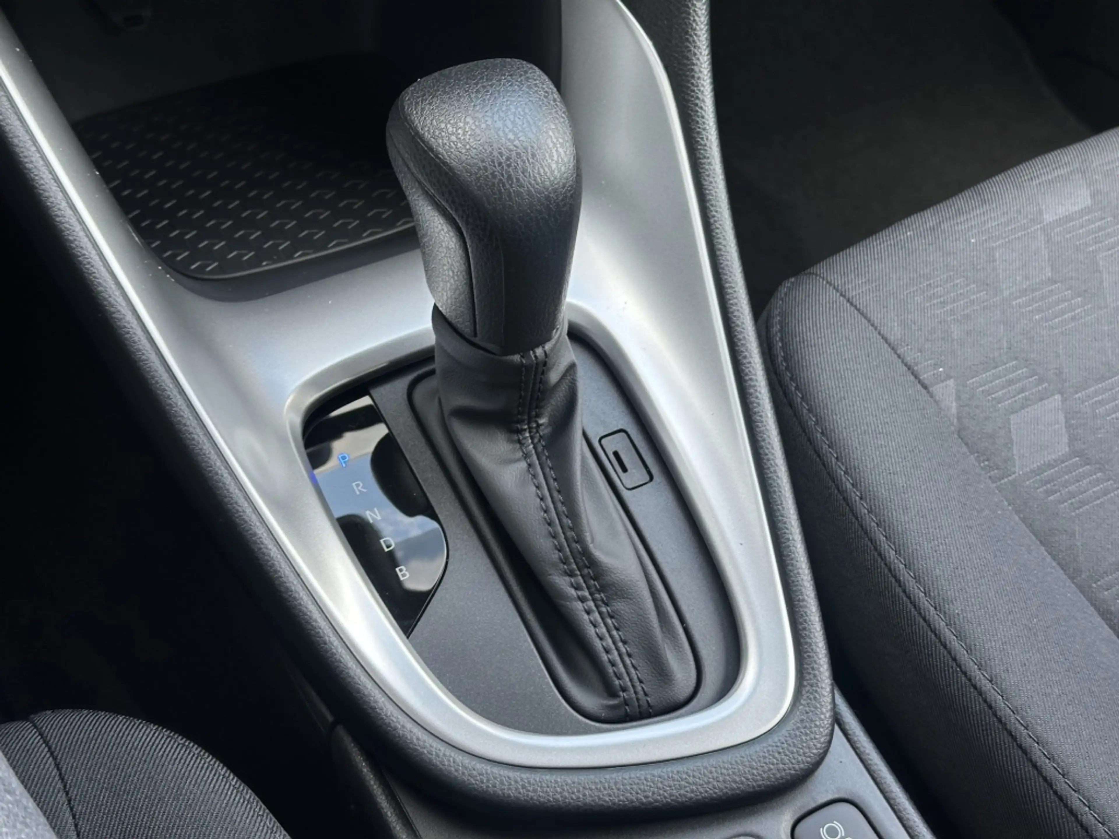 Mazda 2 Hybrid 1.5 Prime-line / Nieuw model — photo 22