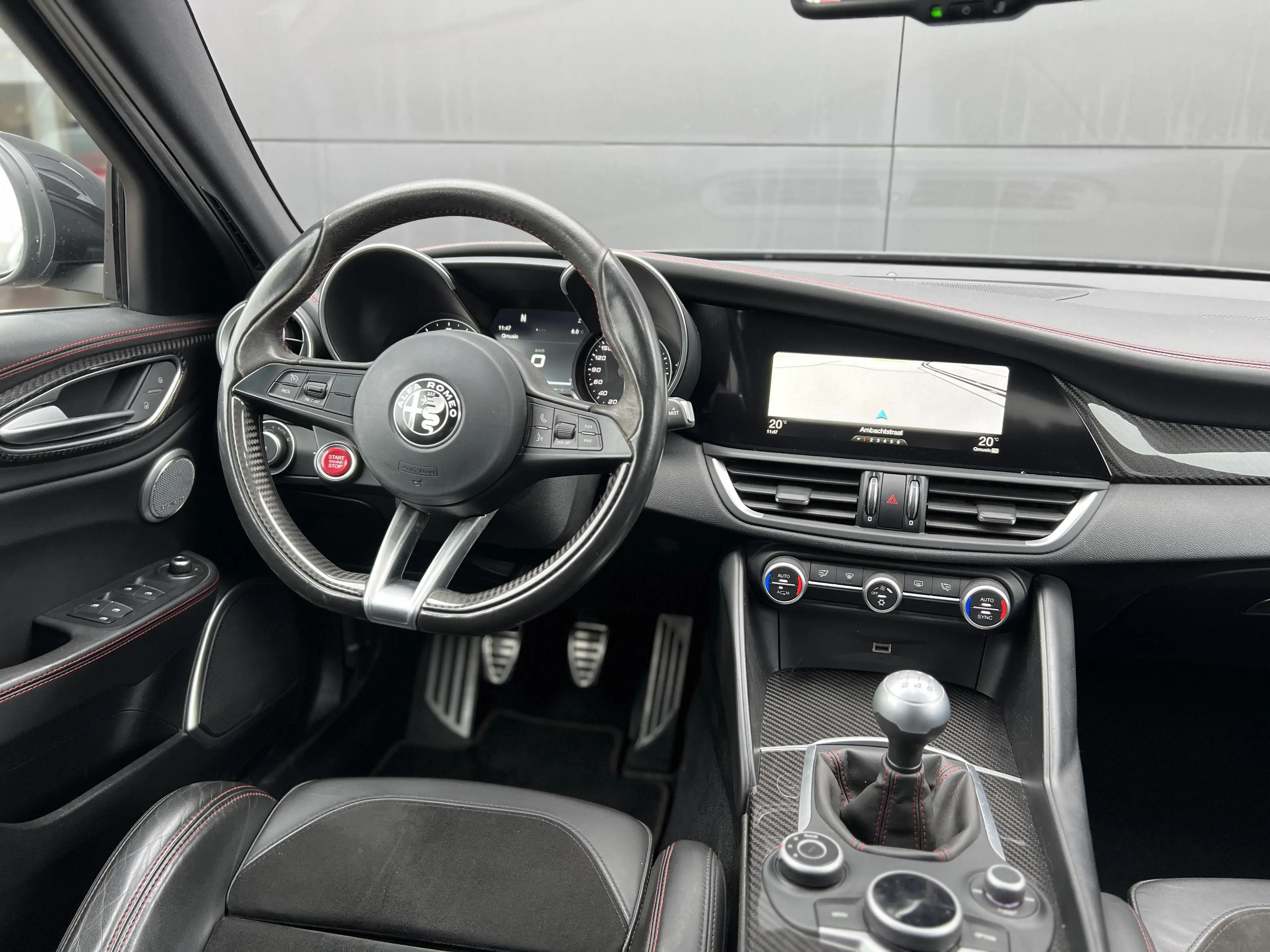 Alfa Romeo Giulia Quadrifoglio MT 510PK UNIEK — photo 12