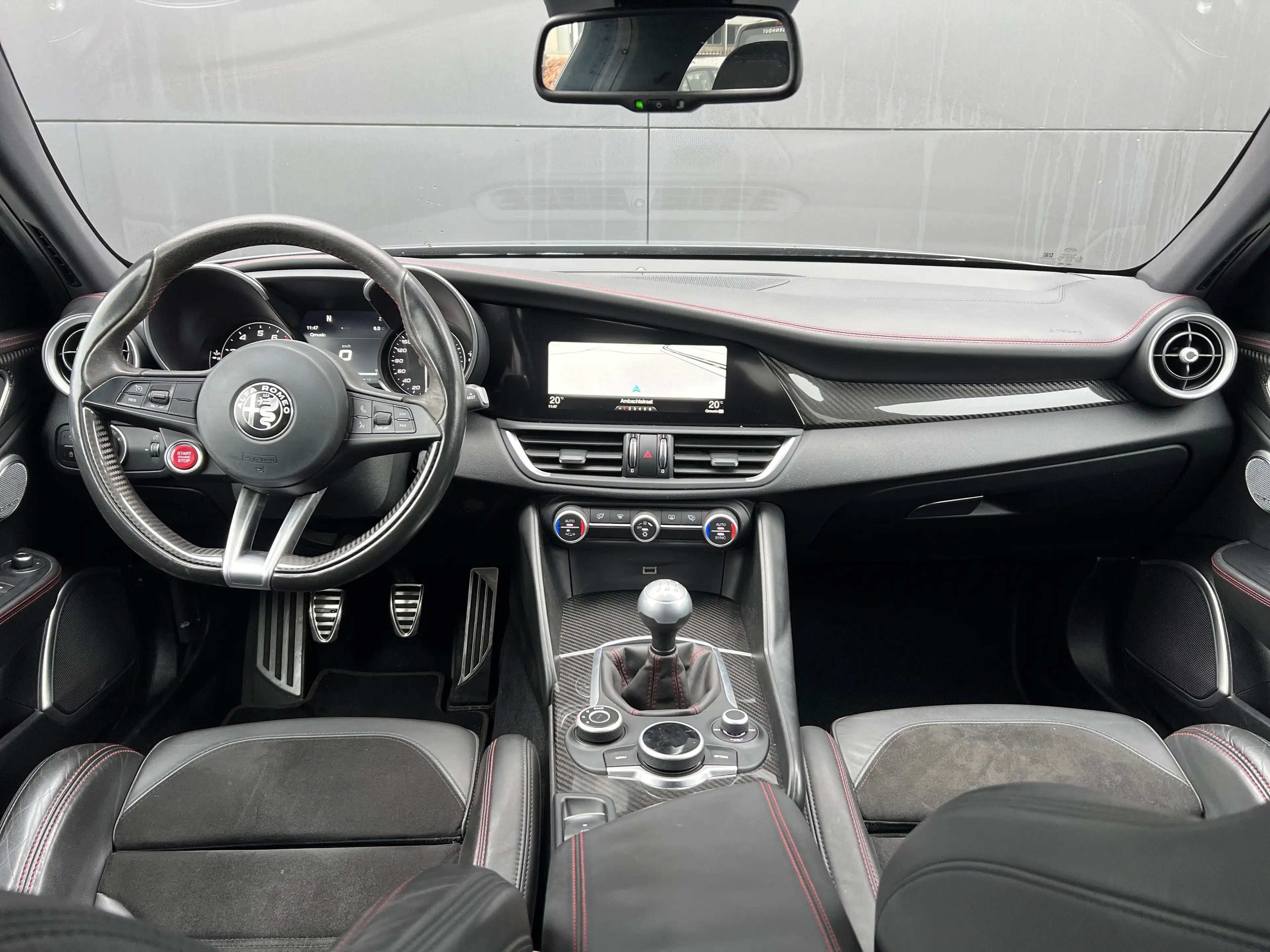 Alfa Romeo Giulia Quadrifoglio MT 510PK UNIEK — photo 11
