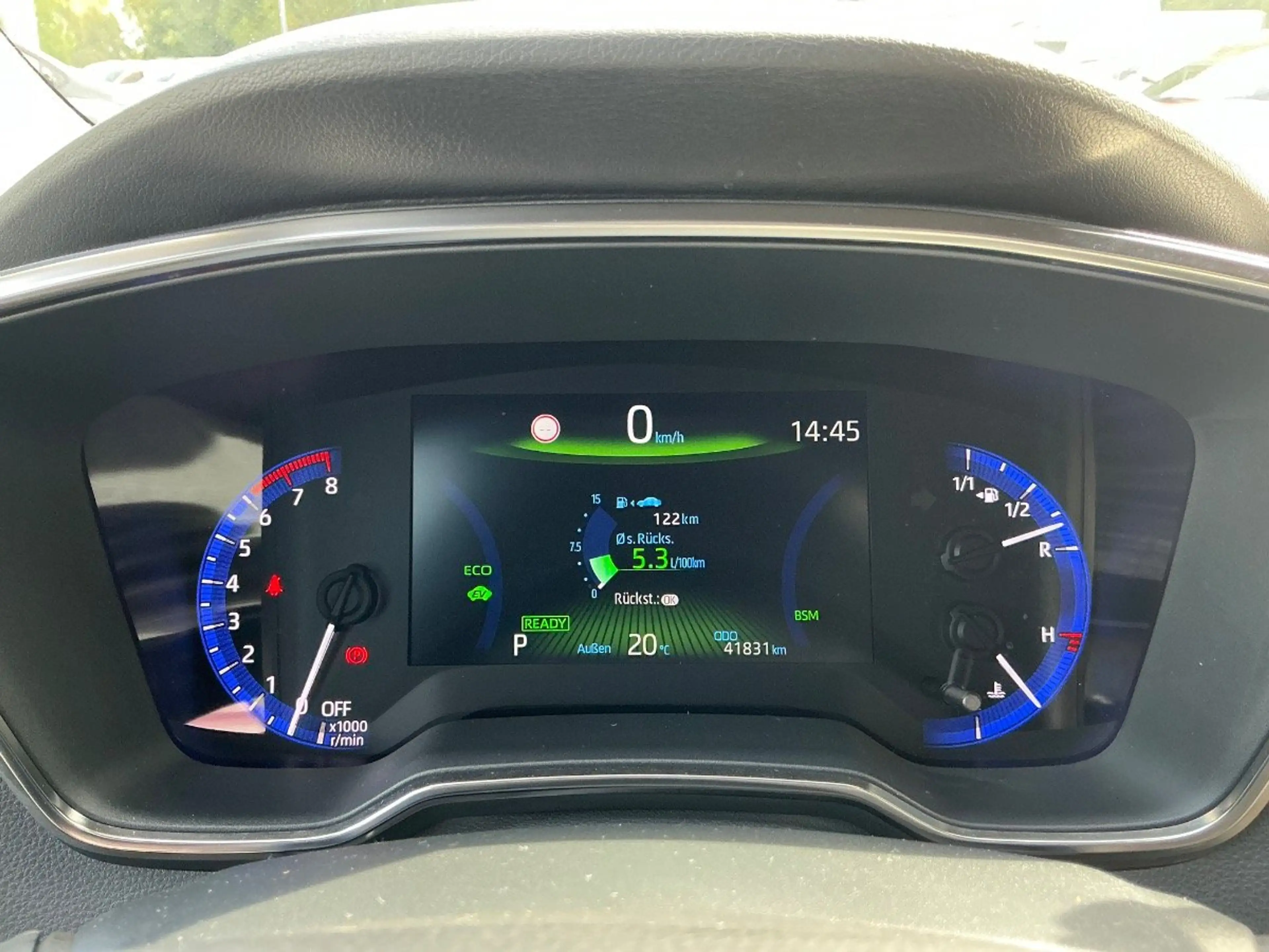 Toyota Corolla Touring Sports 2.0 Team D ACC+LED+Navi — photo 13