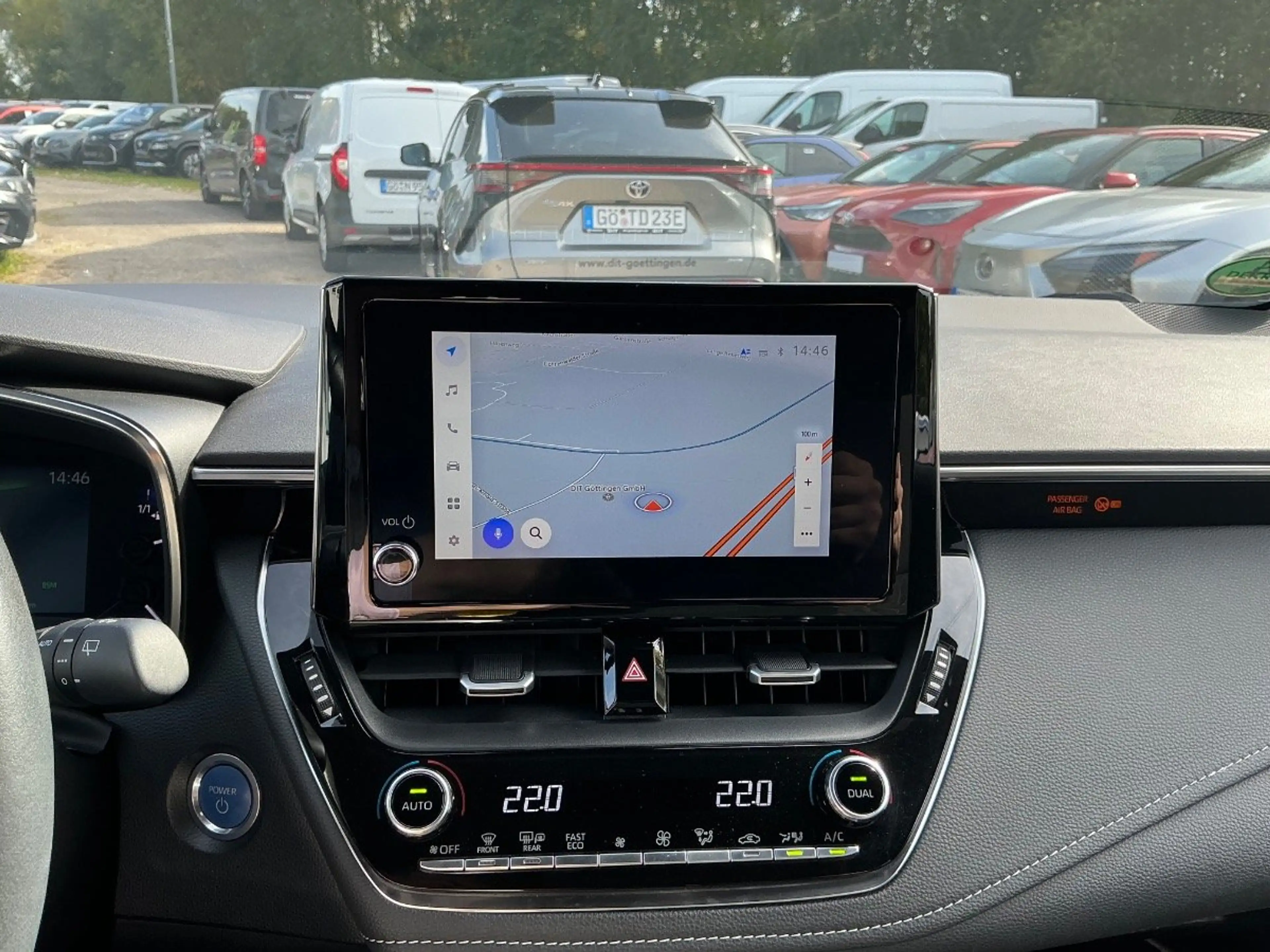 Toyota Corolla Touring Sports 2.0 Team D ACC+LED+Navi — photo 14