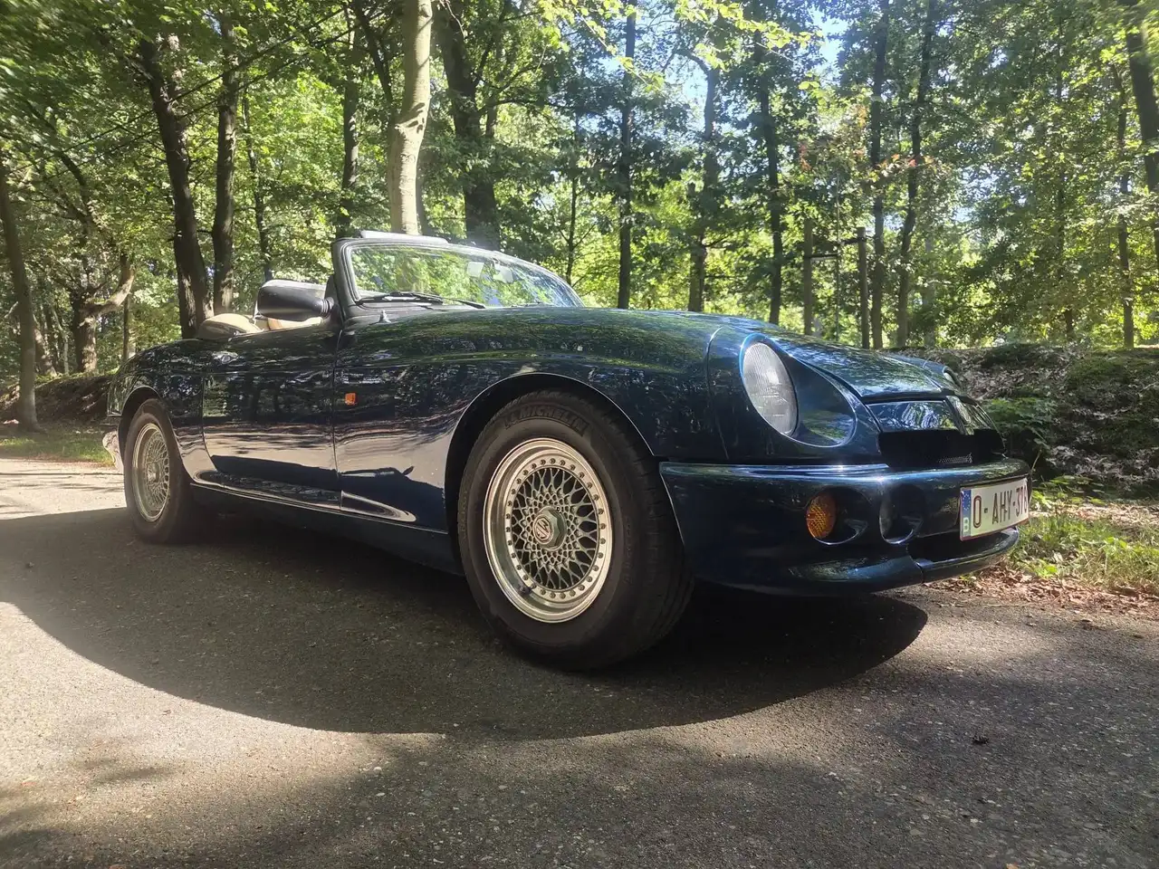 MG RV8, foto 7