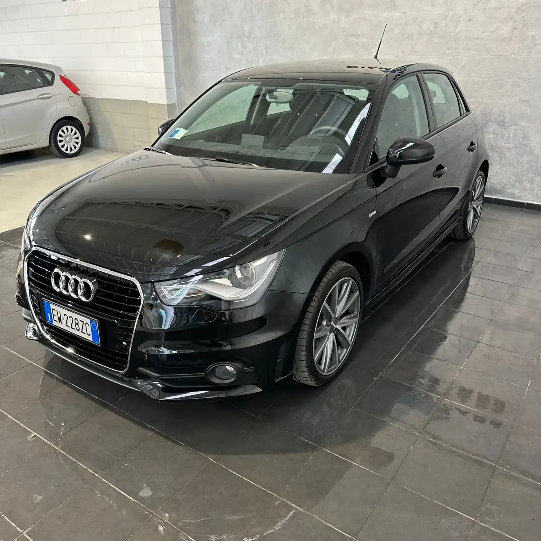 Audi A1 A1 SPB 1.6 TDI S tronic Ambition S-LINE Nero - 2