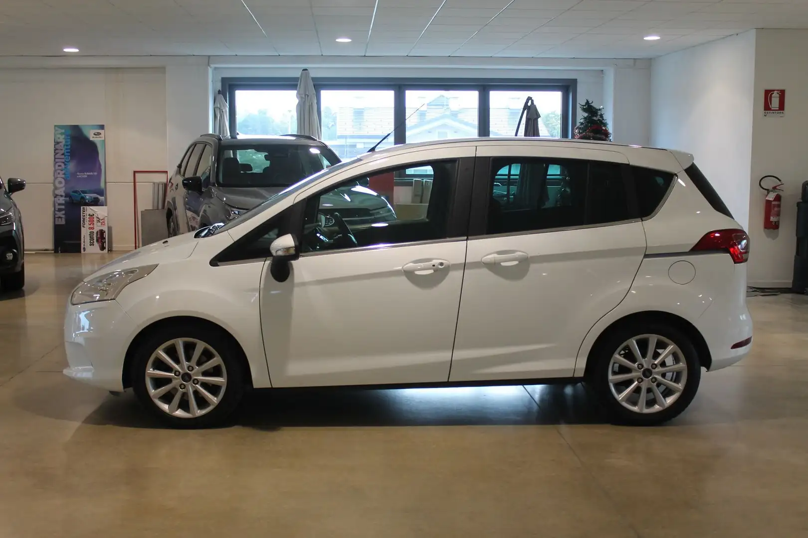 Ford B-Max B-Max 1.5 TDCi 75 CV Titanium Blanc - 2