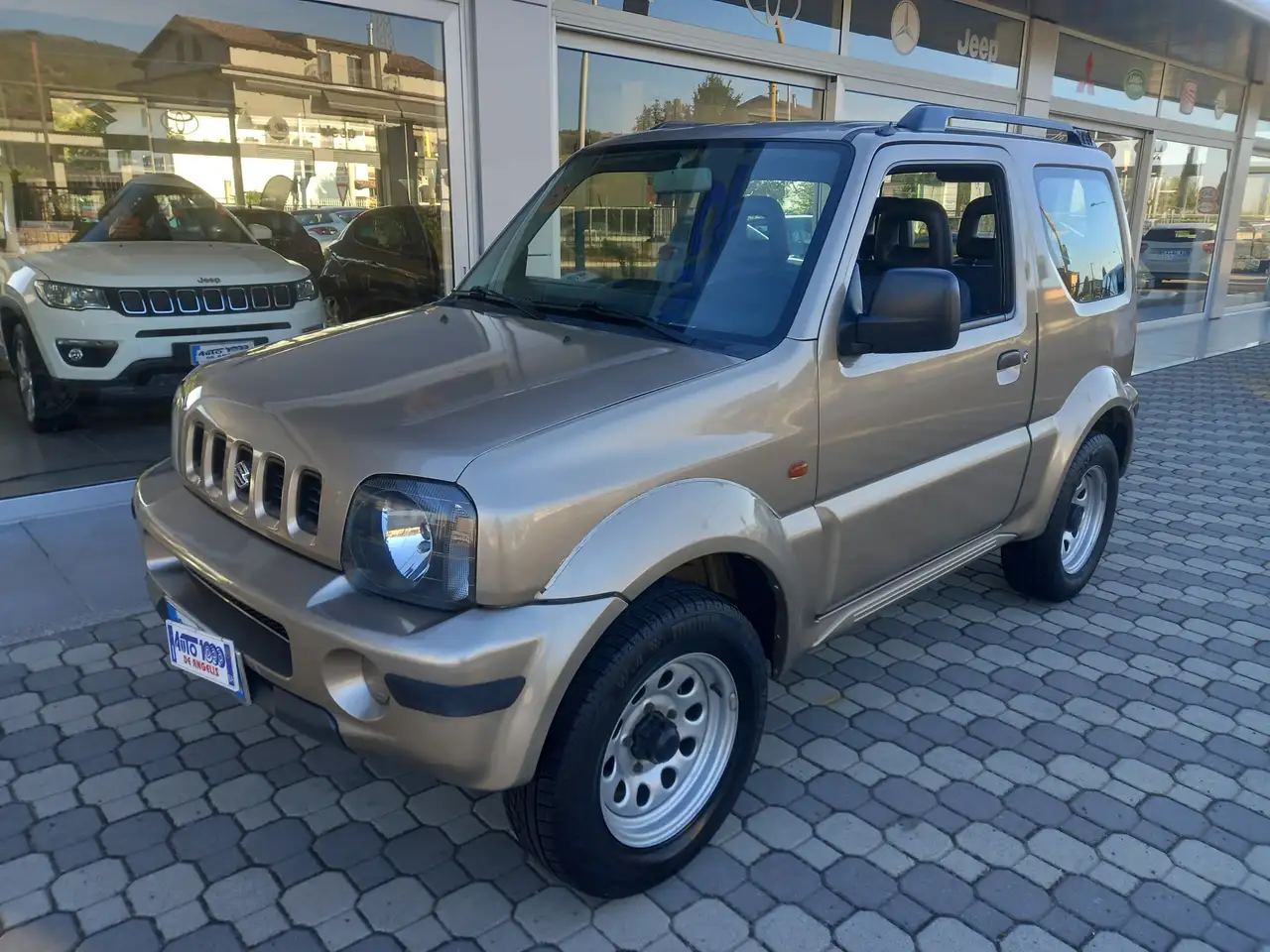 usato Suzuki Jimny SUV/Fuoristrada/Pick-up a Sala Consilina per € 9.500,-