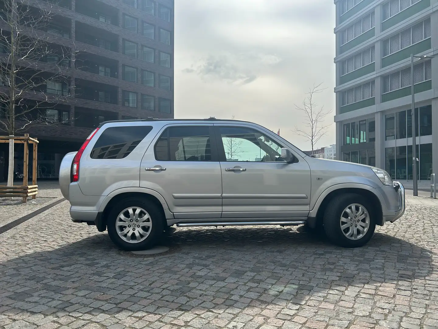 Honda CR-V CR-V 2.2i CTDi Executive Серебристый - 2