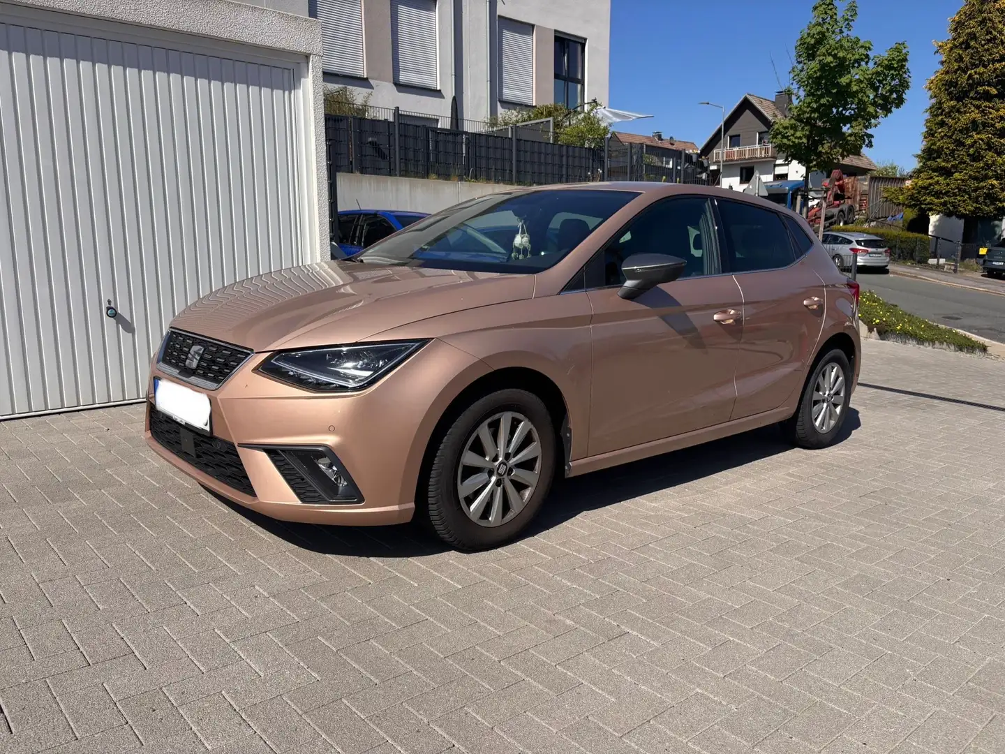 SEAT Ibiza Xcellence | Vollausstattung | Alcantara | 1.Hand Gold - 2