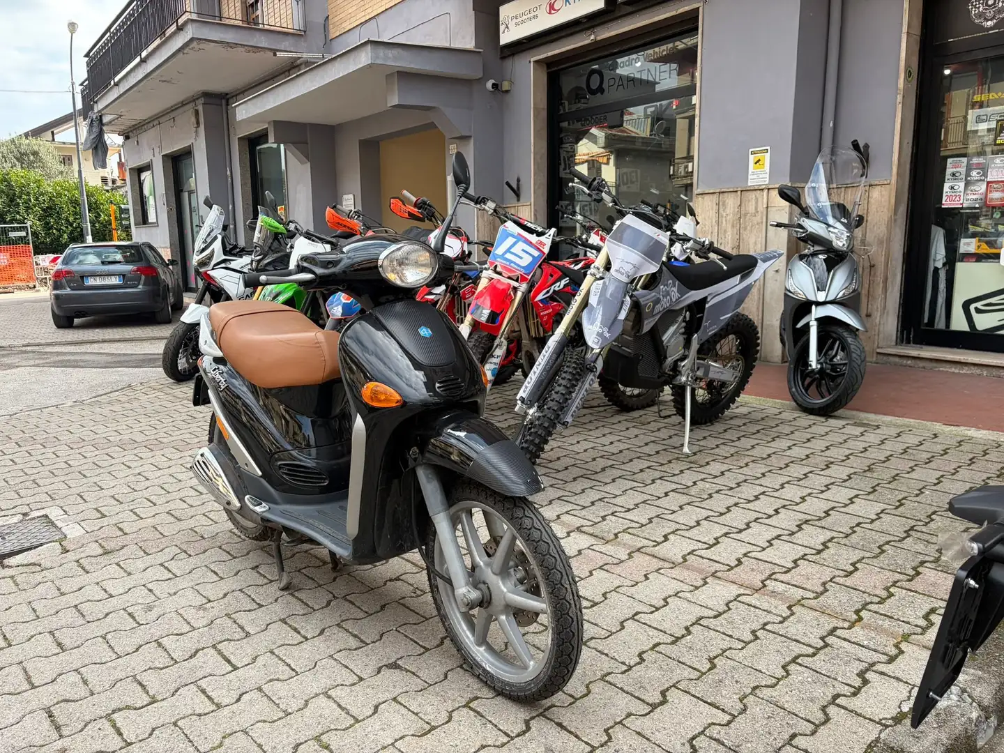 Piaggio Liberty 50 4T Negro - 2