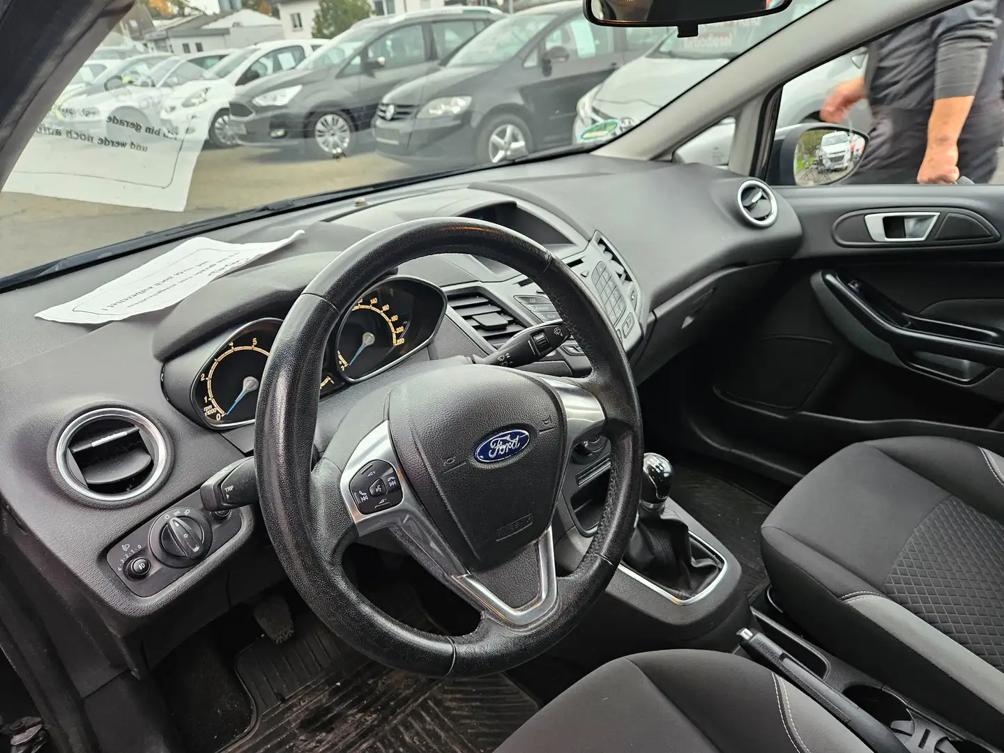 Ford Fiesta Sync Edition Schwarz - 2