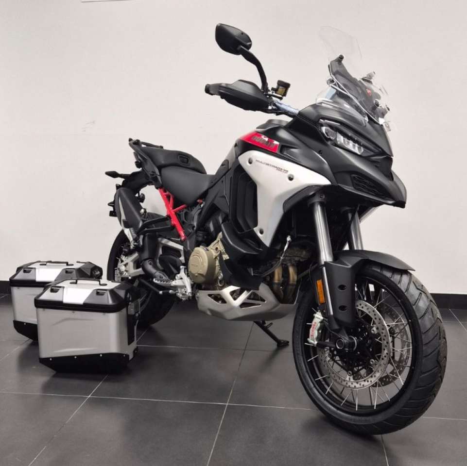 Ducati Multistrada V4 S RALLY ADVENTURE e RADAR