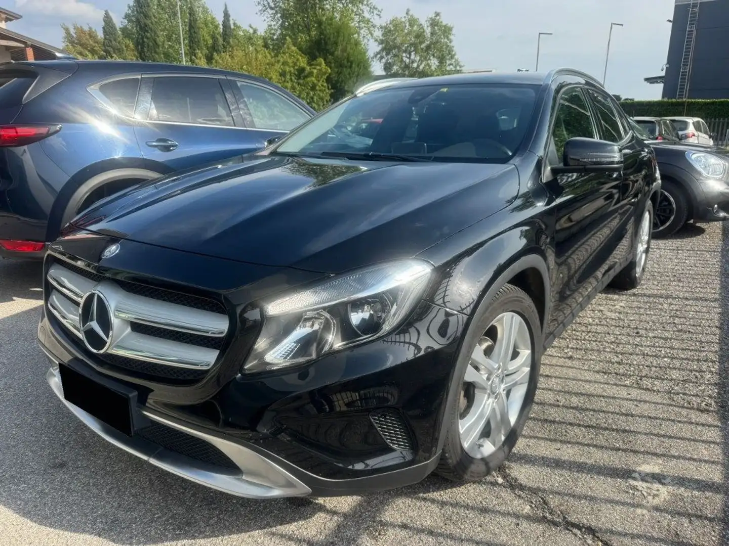 Mercedes-Benz GLA 180 d Sport Nero - 1