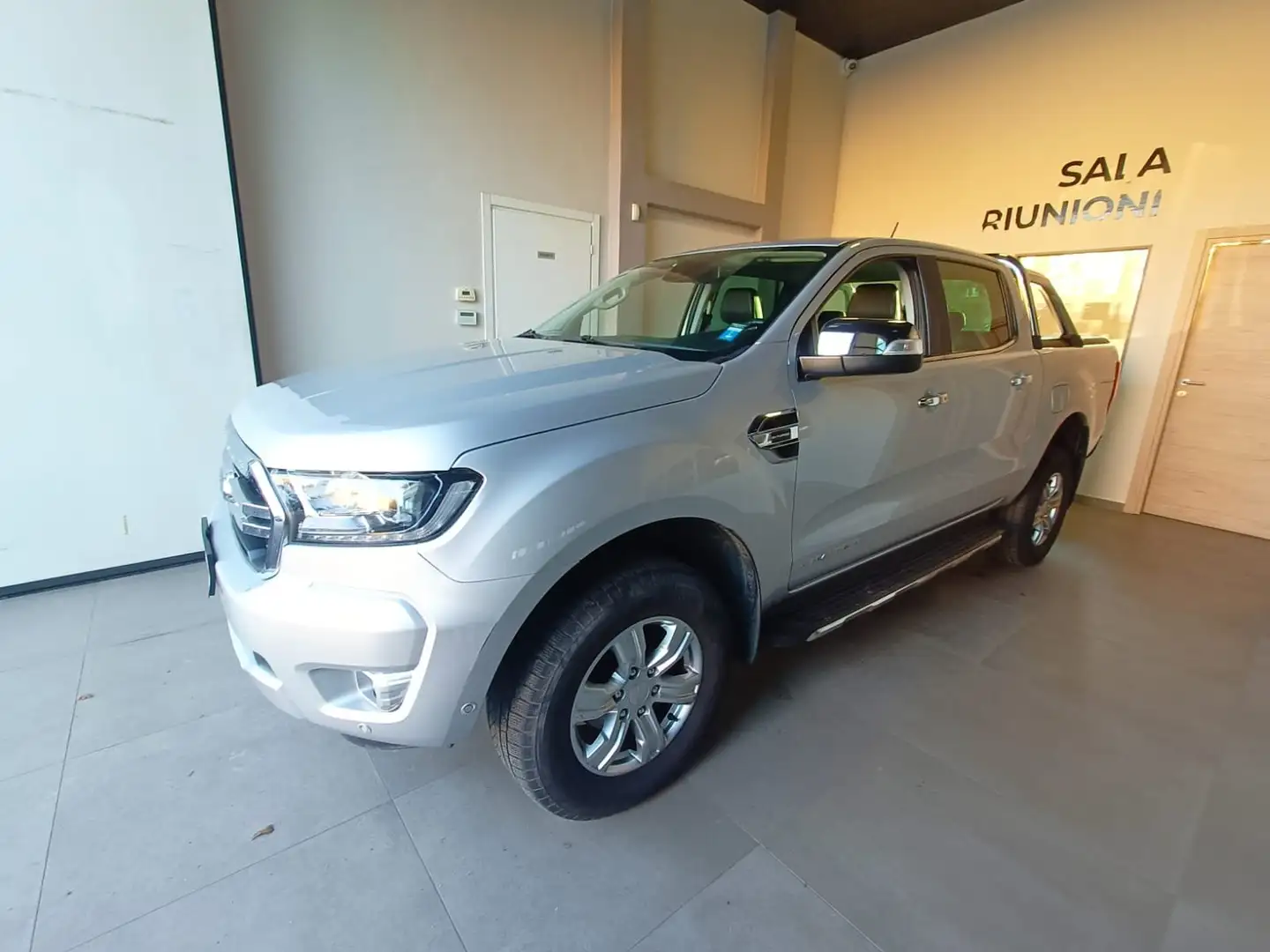 Ford Ranger Ranger 2.0 ecoblue double cab Limited 213cv auto Plateado - 1