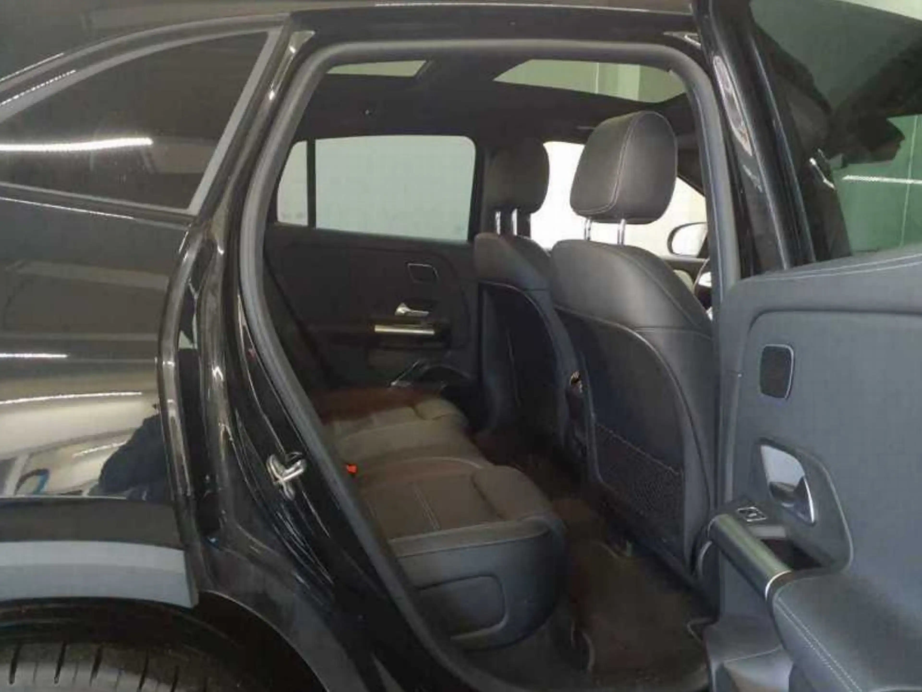 Mercedes-Benz EQA 350 AMG Memo DISTRO Pano AHK Burme LED KeyGo — photo 9