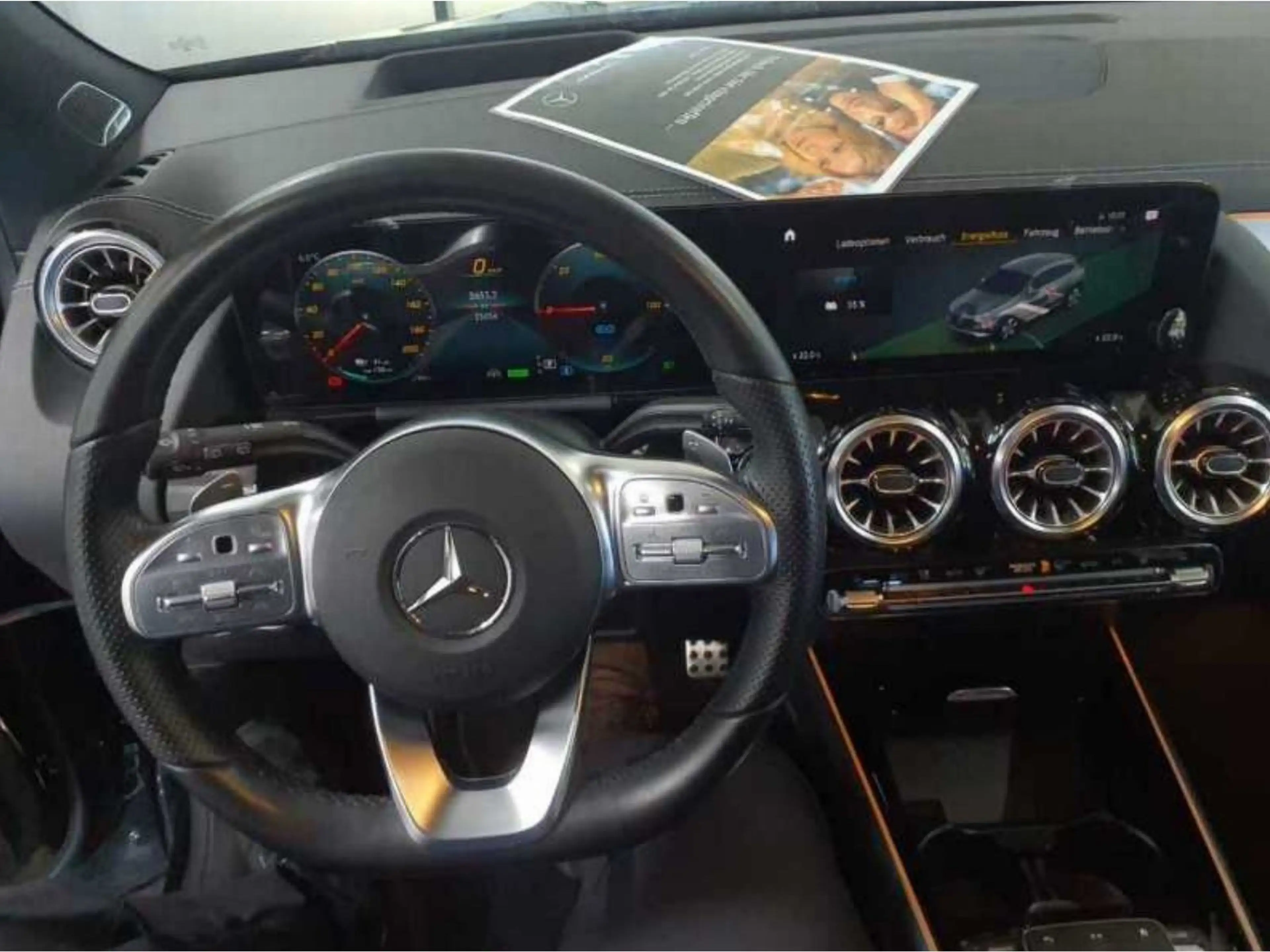 Mercedes-Benz EQA 350 AMG Memo DISTRO Pano AHK Burme LED KeyGo — photo 7
