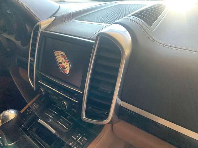 Porsche Cayenne 3.6 Schalter 21" alles beledert Sitzbelü