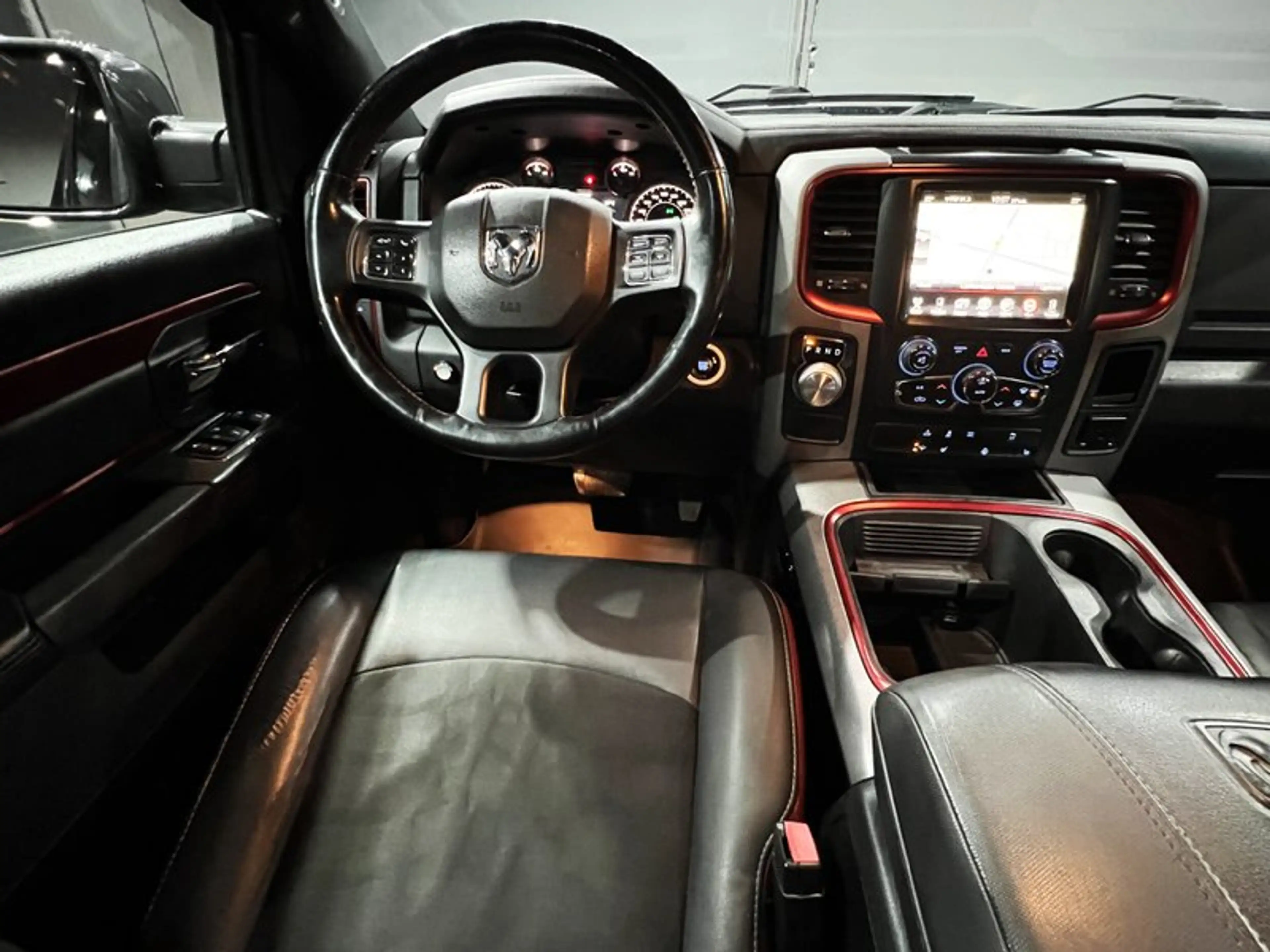 Dodge RAM 1500 V8 HEMI 4x4 REBEL Crew Cab|LPG|LEDER|NAVI|LED — photo 15