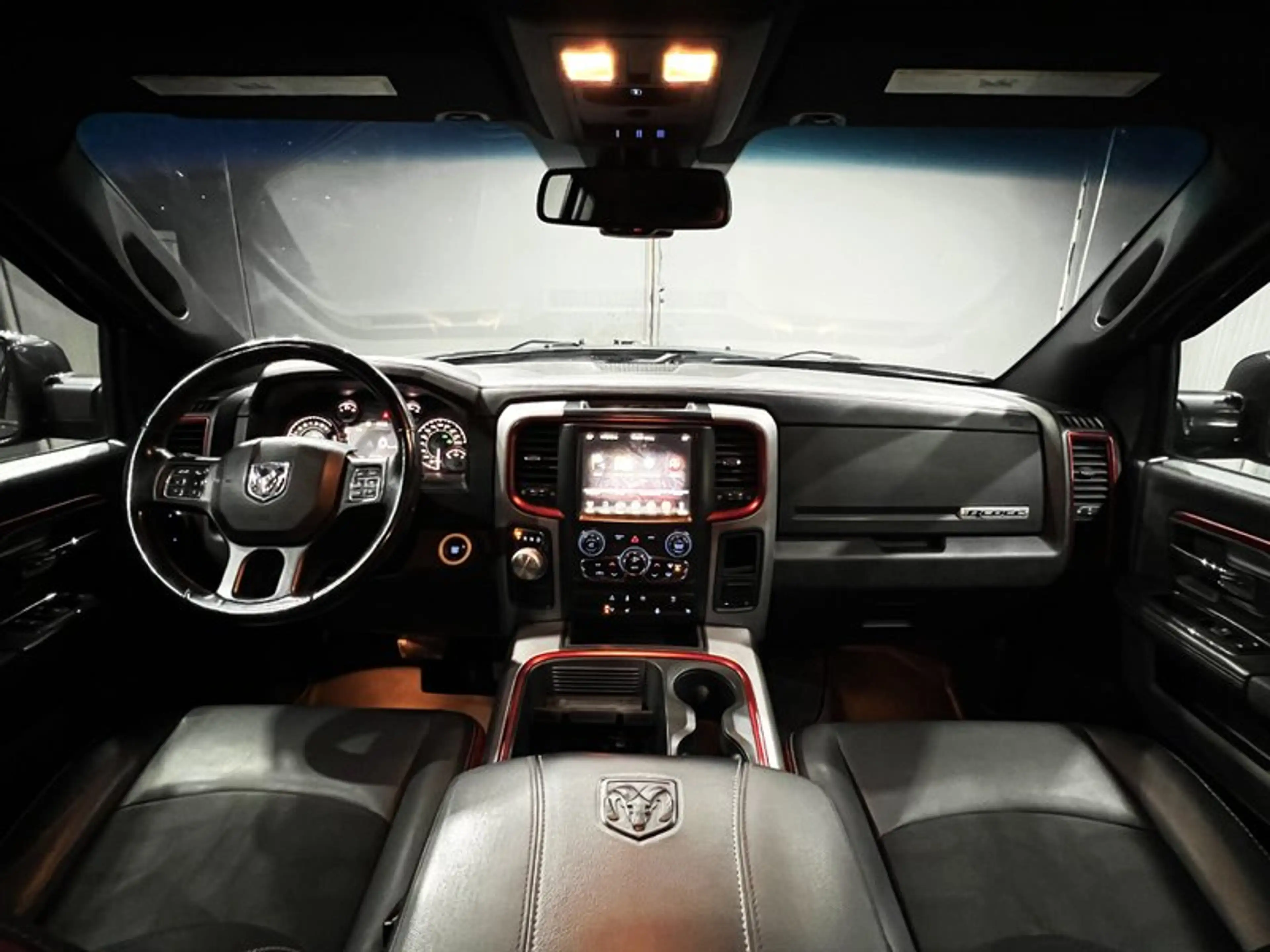 Dodge RAM 1500 V8 HEMI 4x4 REBEL Crew Cab|LPG|LEDER|NAVI|LED — photo 12