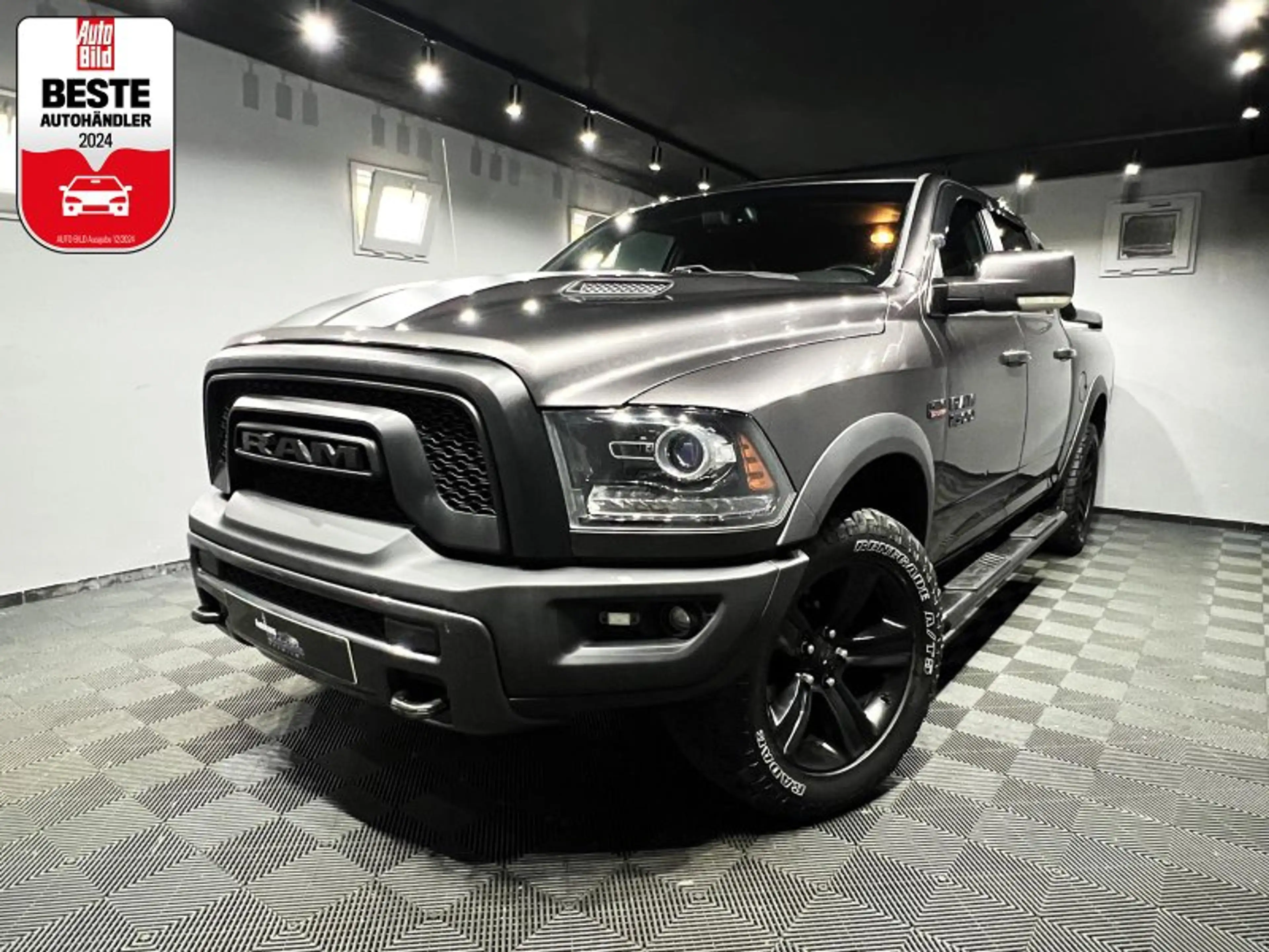 Dodge RAM 1500 V8 HEMI 4x4 REBEL Crew Cab|LPG|LEDER|NAVI|LED