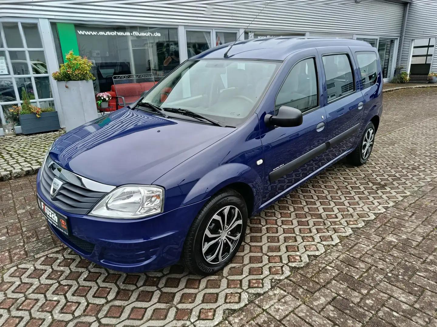 Dacia Logan MCV 1.4 MPI Ambiance| AHK | SERVO | ZV | 87.200 KM Blau - 1